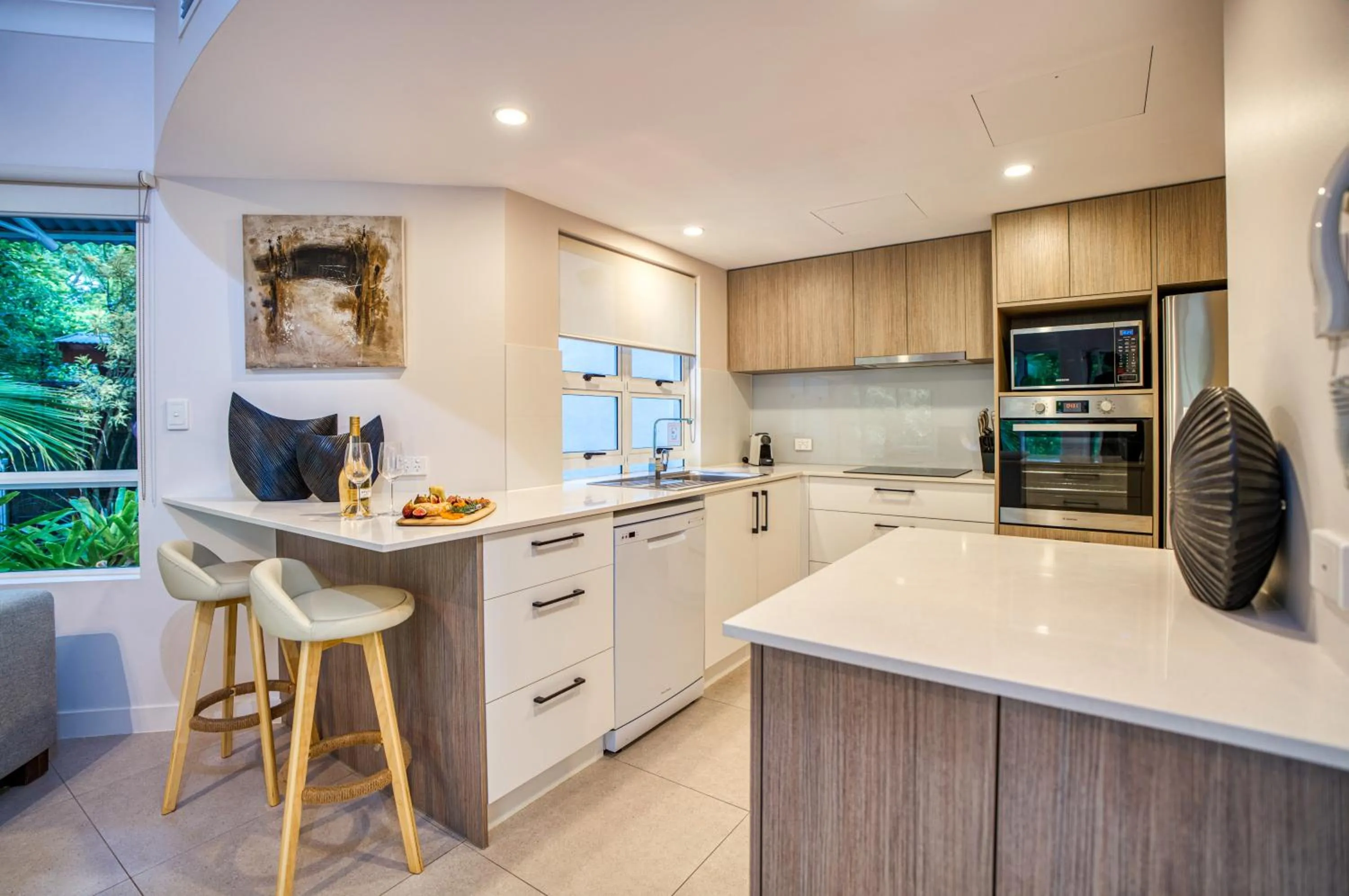 Kitchen or kitchenette in The Lookout Resort Noosa