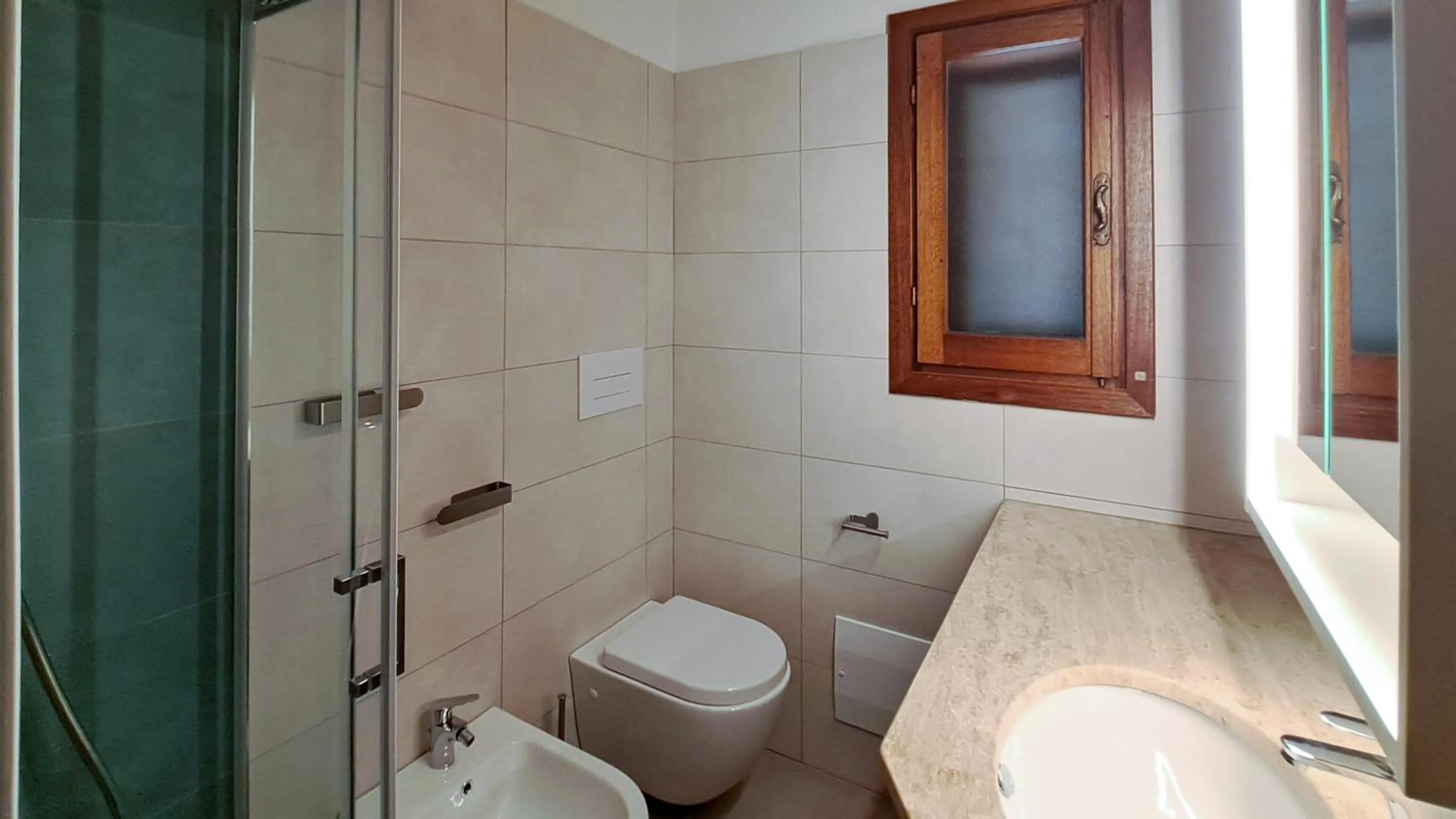 Shower in Centro Residenziale Le Canne