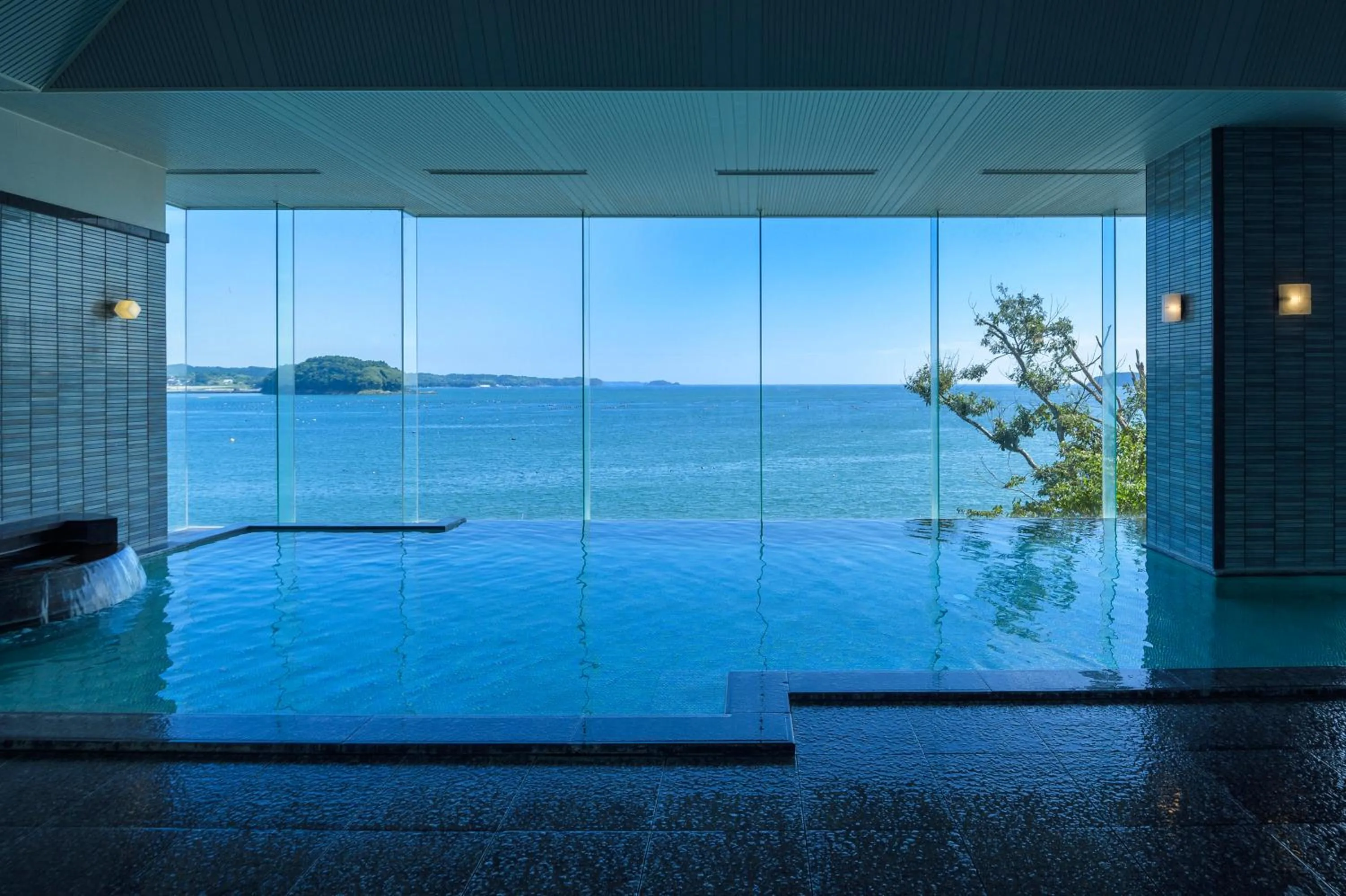 Public Bath in Minami Sanriku Hotel kanyo