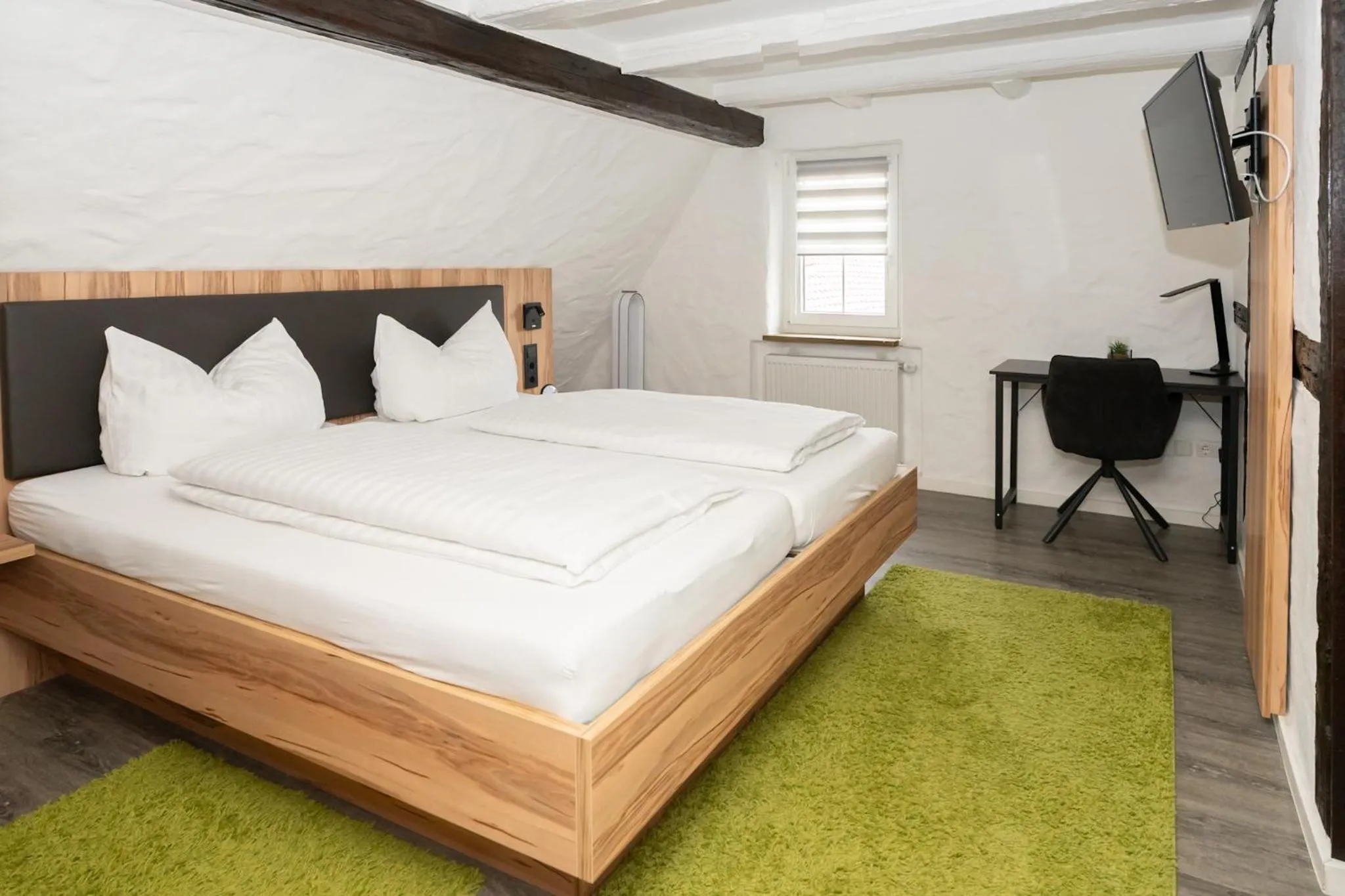 Bed in Hotel Garni BURG WALDENSTEIN