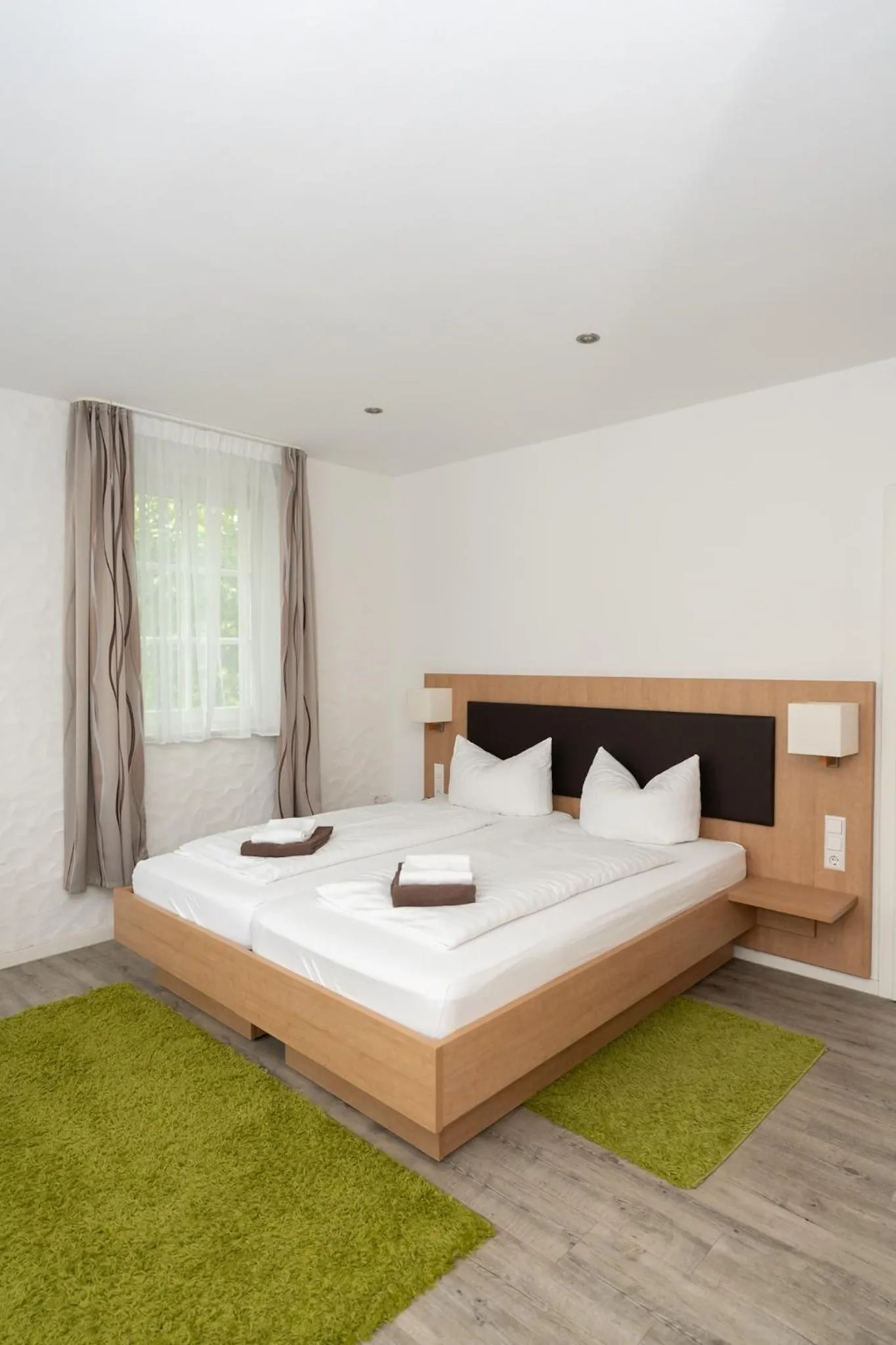 Bed in Hotel Garni BURG WALDENSTEIN