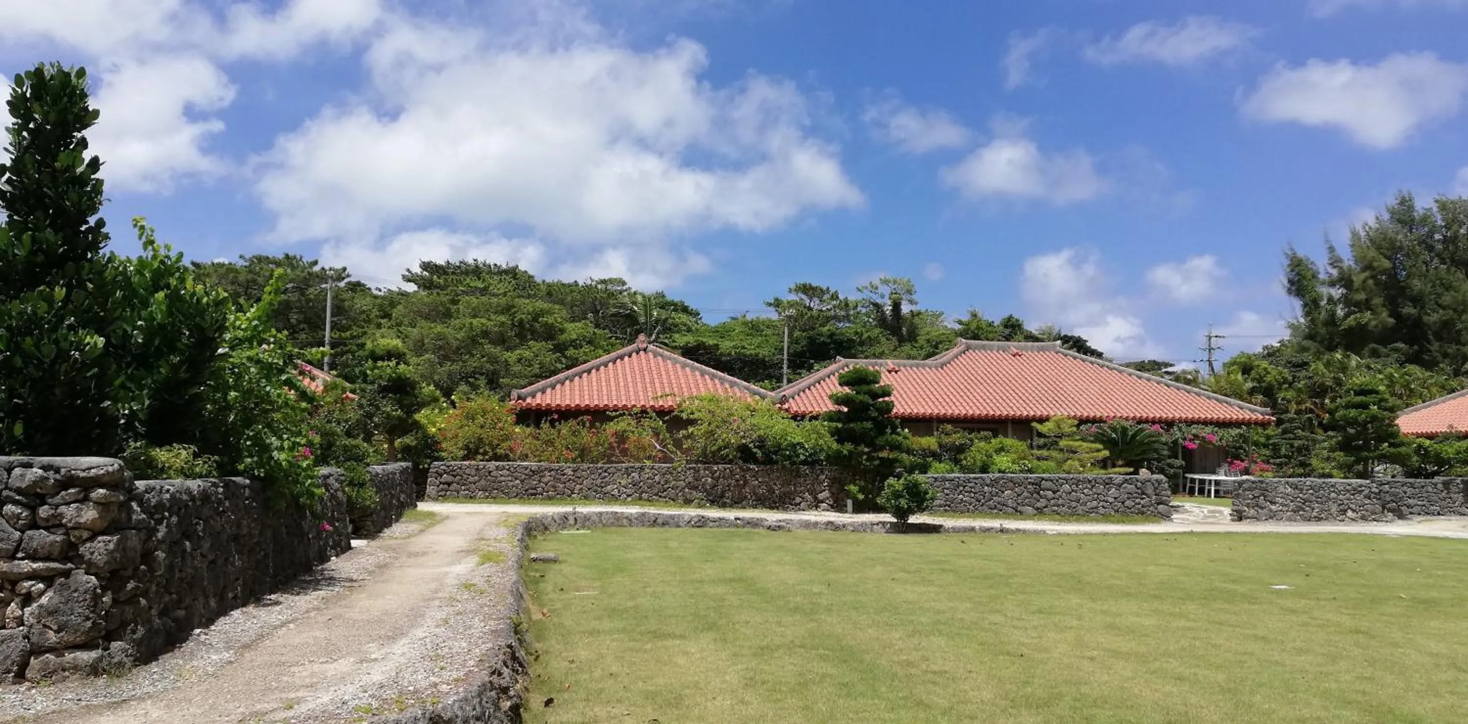 Facade/entrance in かたあきの里