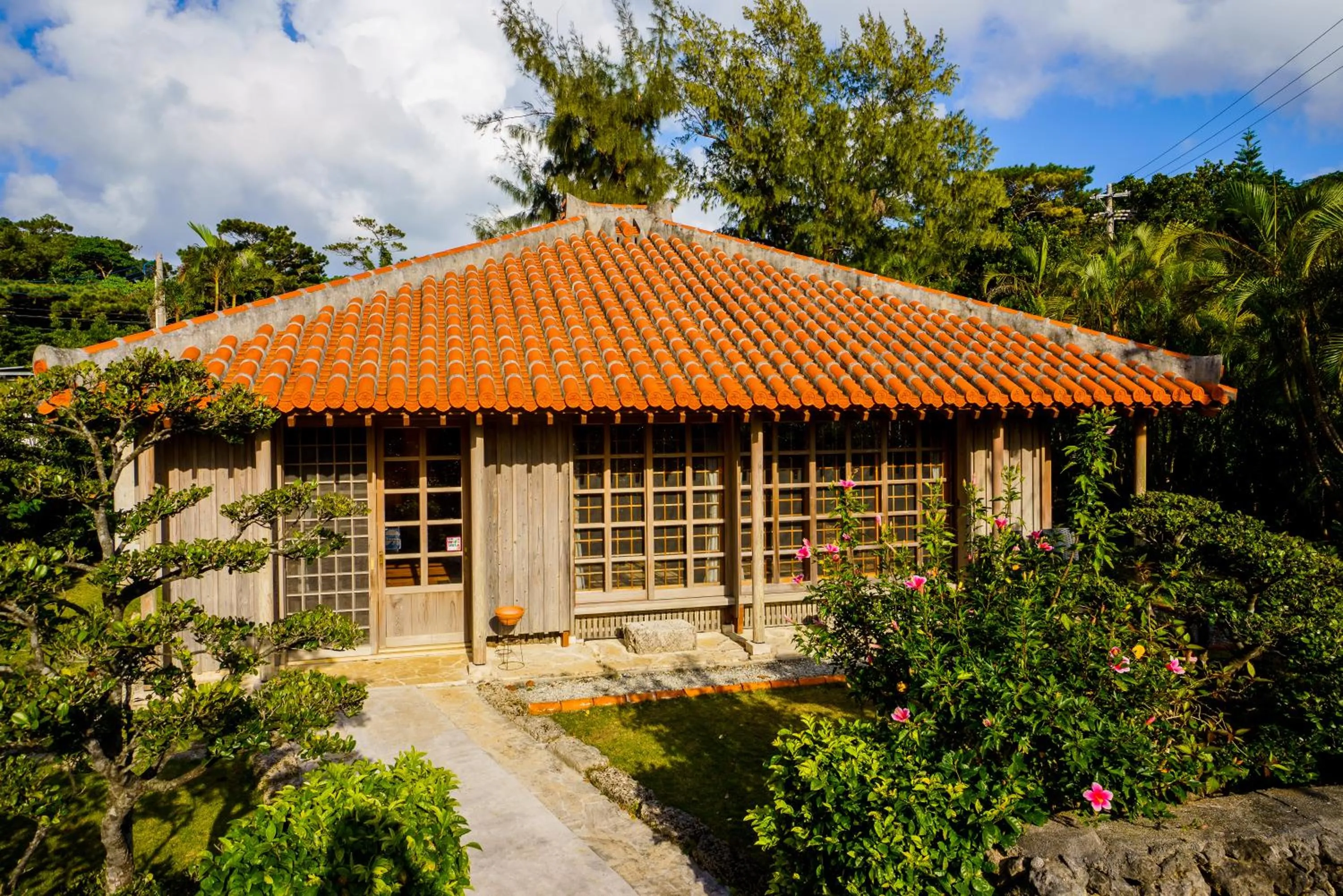 Property building in かたあきの里