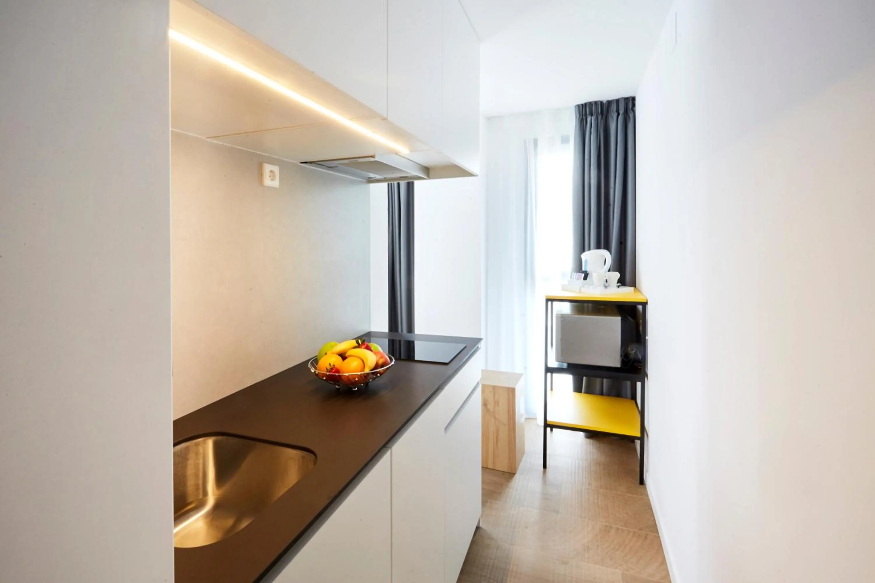Kitchen or kitchenette in Sercotel Valencia Alameda 41