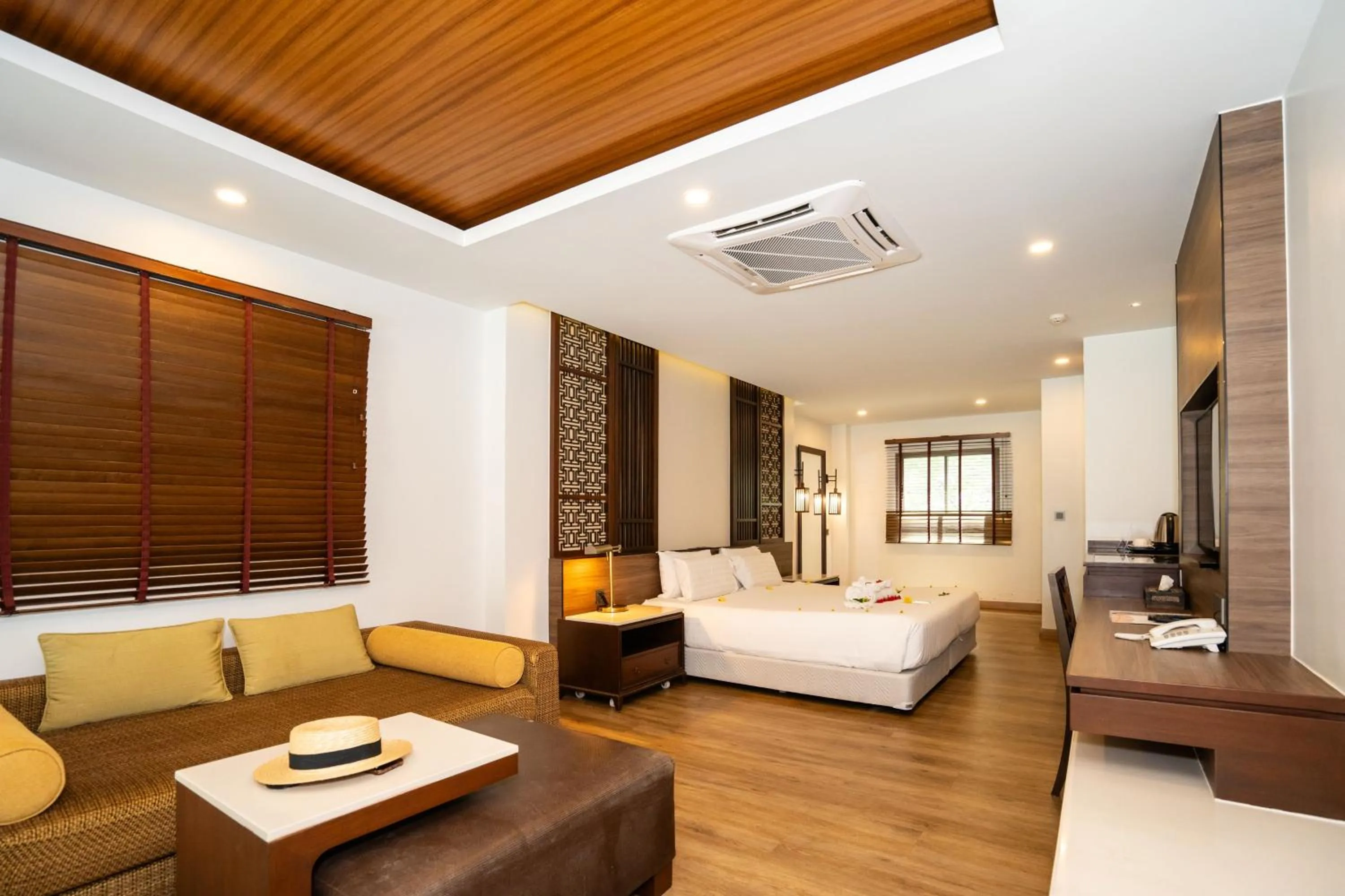 Bed in Le Resort and Villas