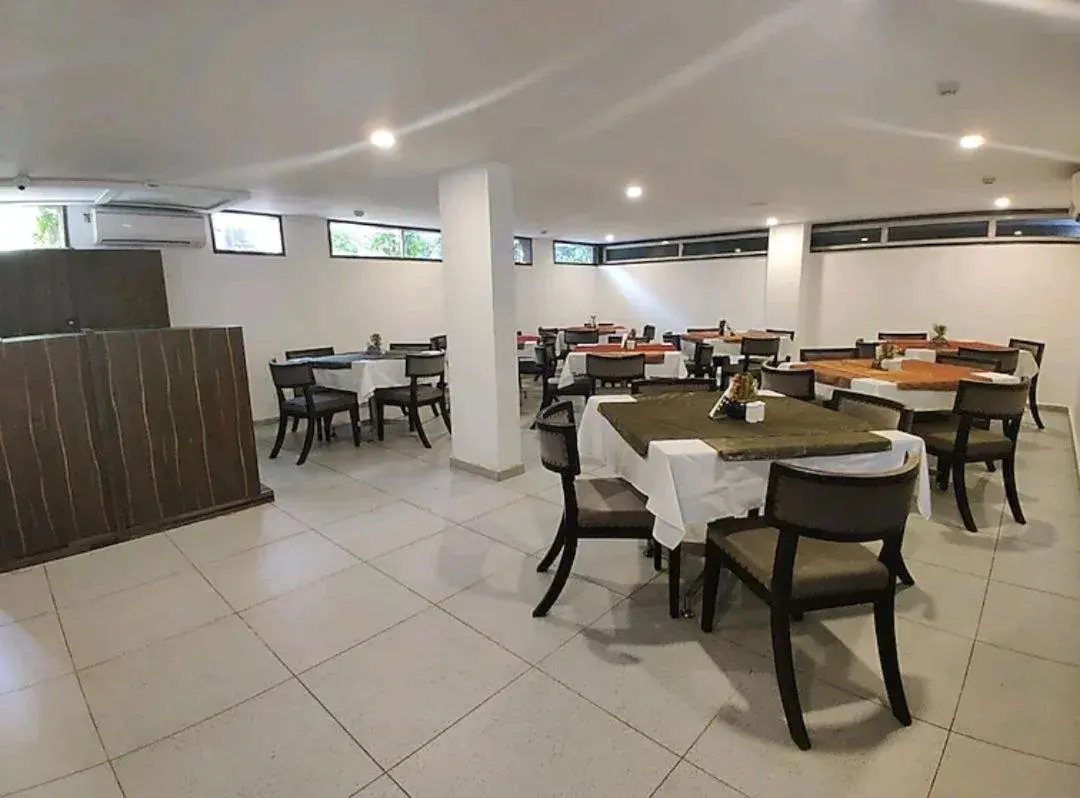 Restaurant/places to eat in Okean De Goa Vagator Restaurant/places to eat in Okean De Goa Vagator
