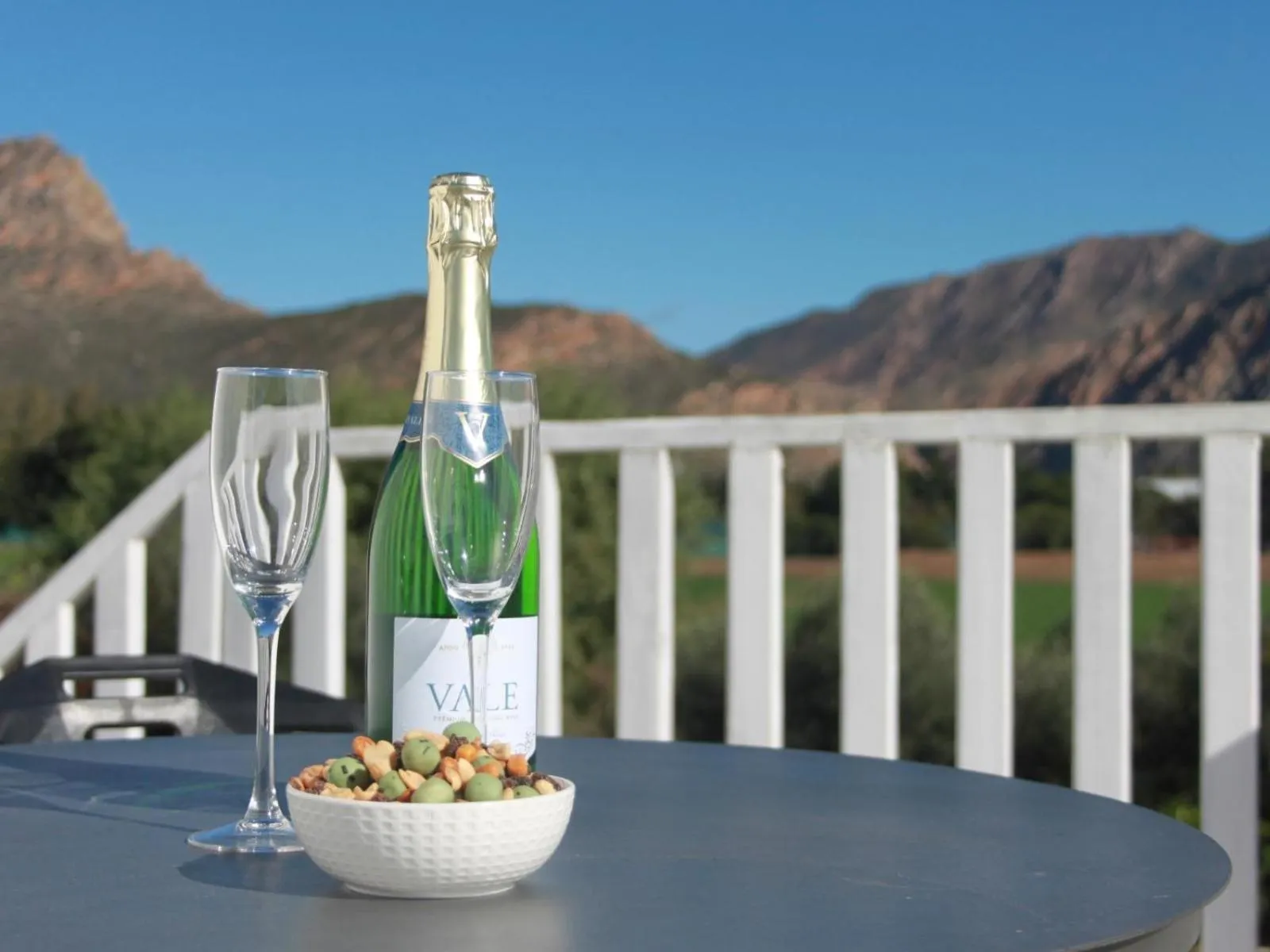 Balcony/Terrace in The Barn On 62 - Cottages