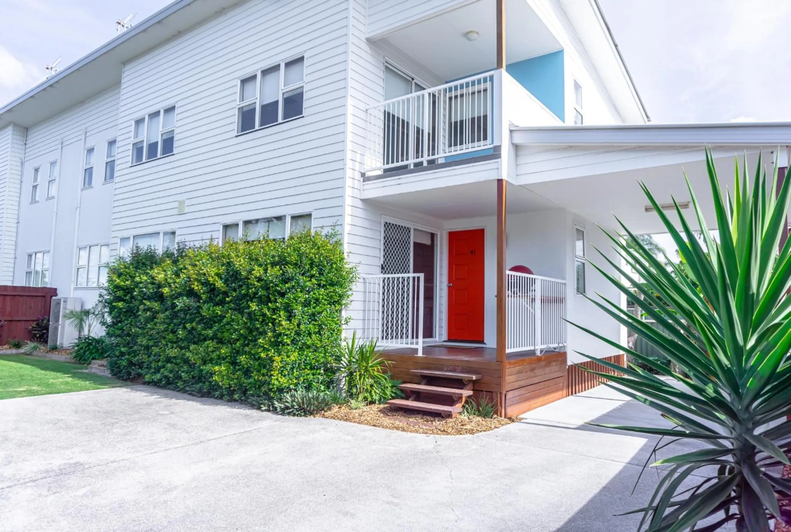 Facade/entrance in Nobby Beach Holiday Village