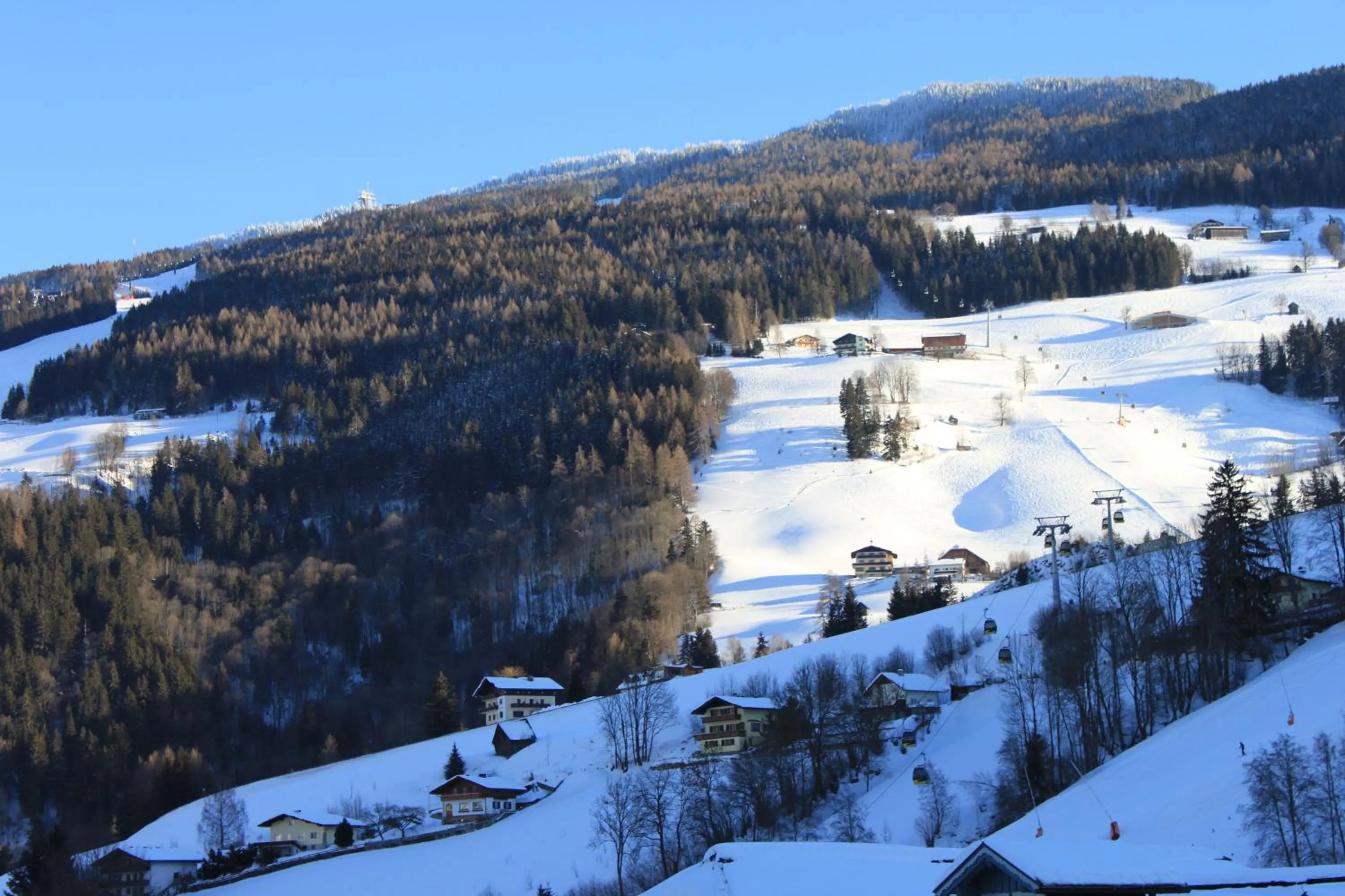 Area and facilities in Haus Alexander