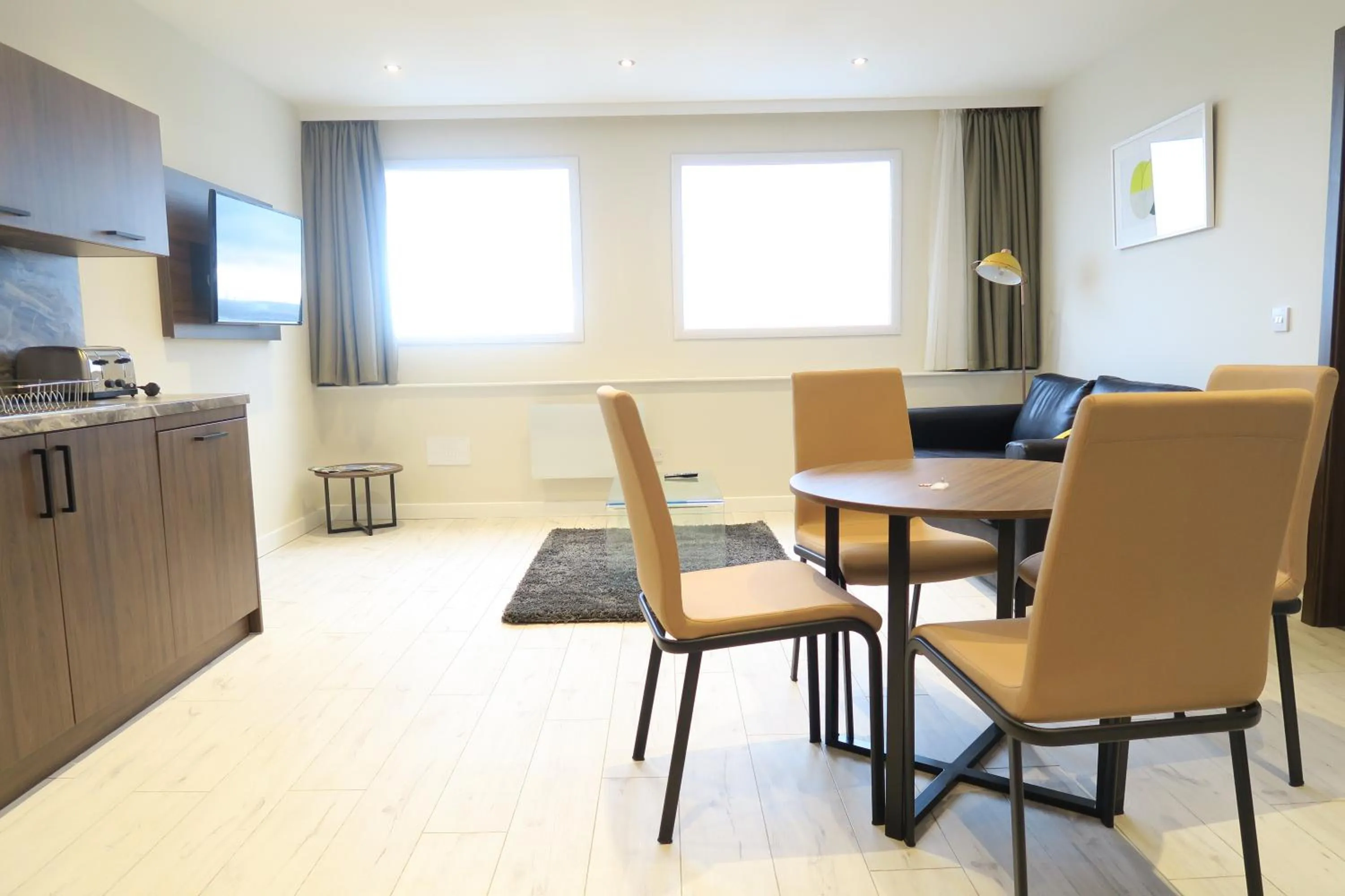 Quay Apartments Clarence House