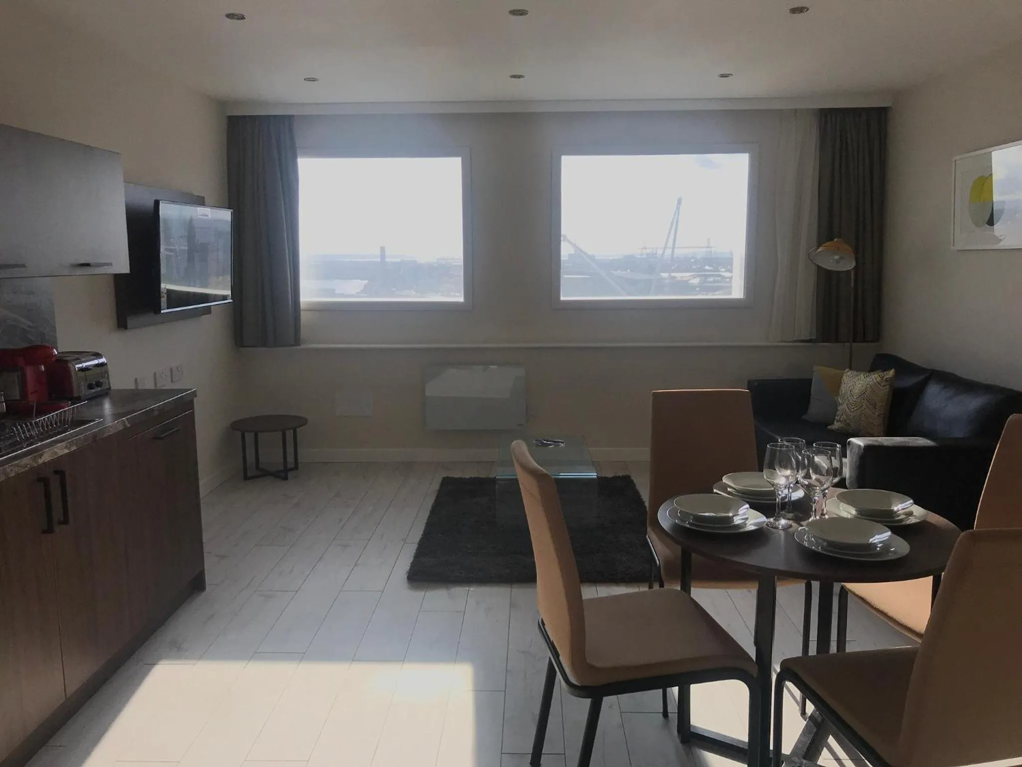 Quay Apartments Clarence House