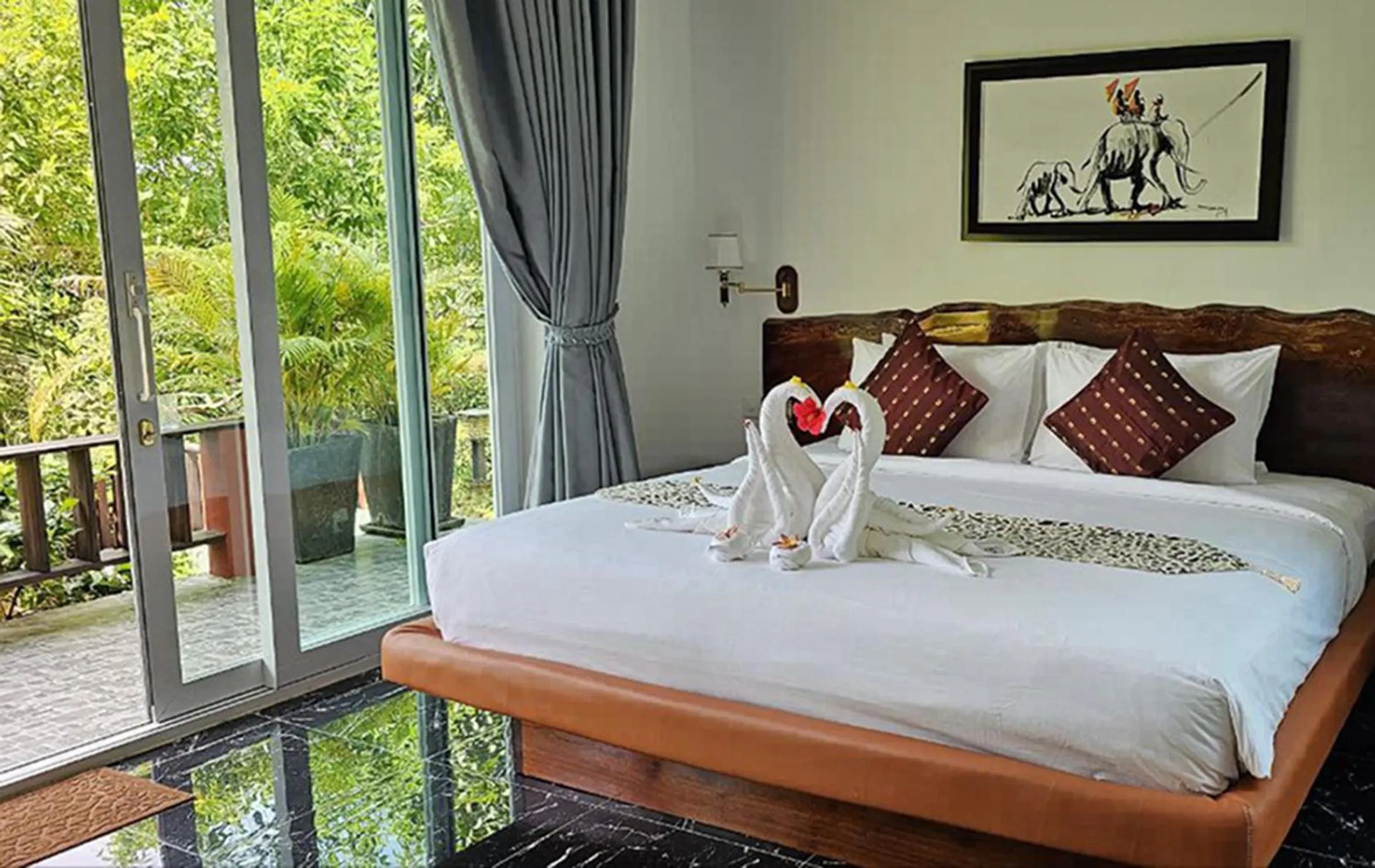 Bed in Pearl Beach Resort & Spa
