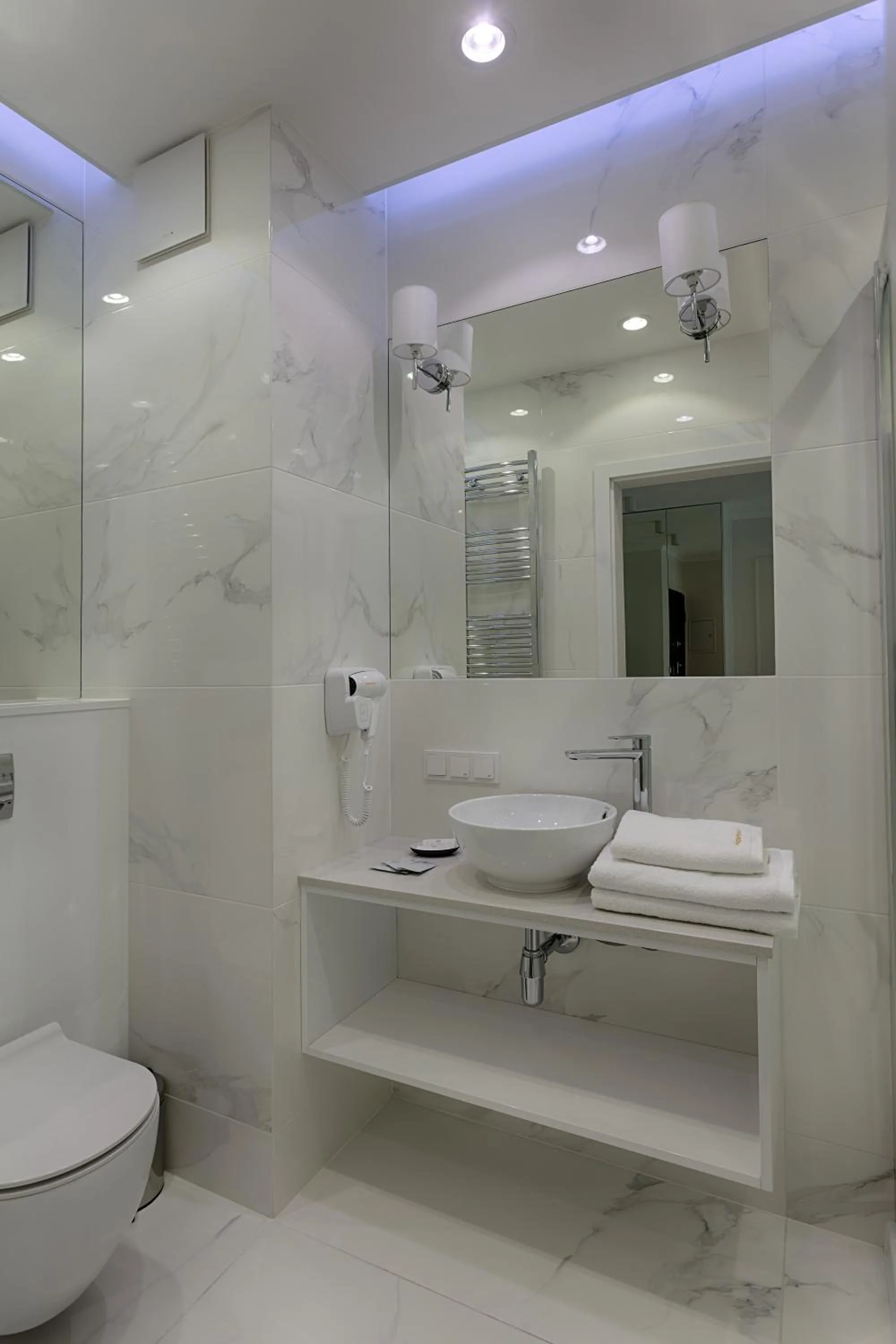 Bathroom in Mennica Central Apartments