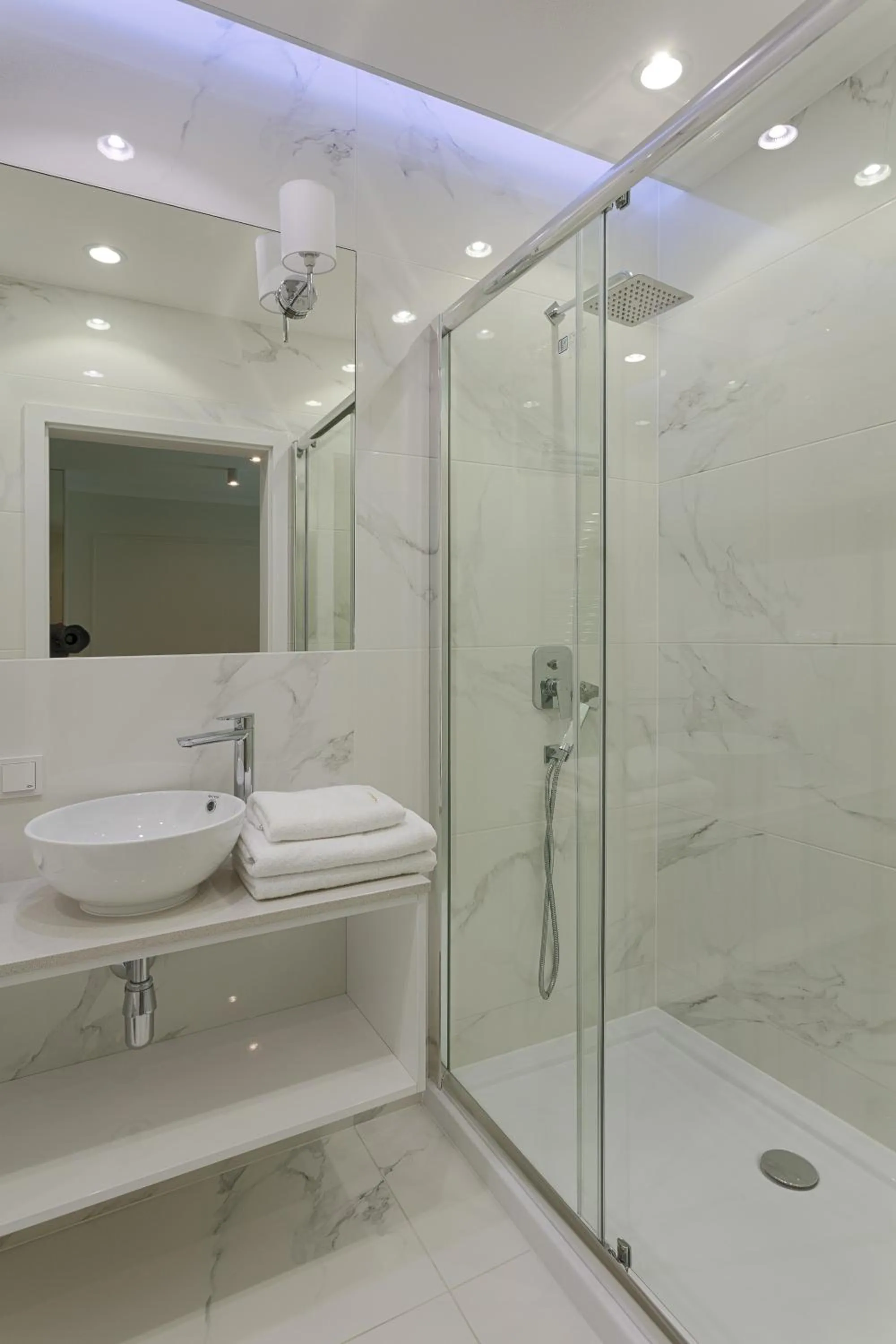 Bathroom in Mennica Central Apartments