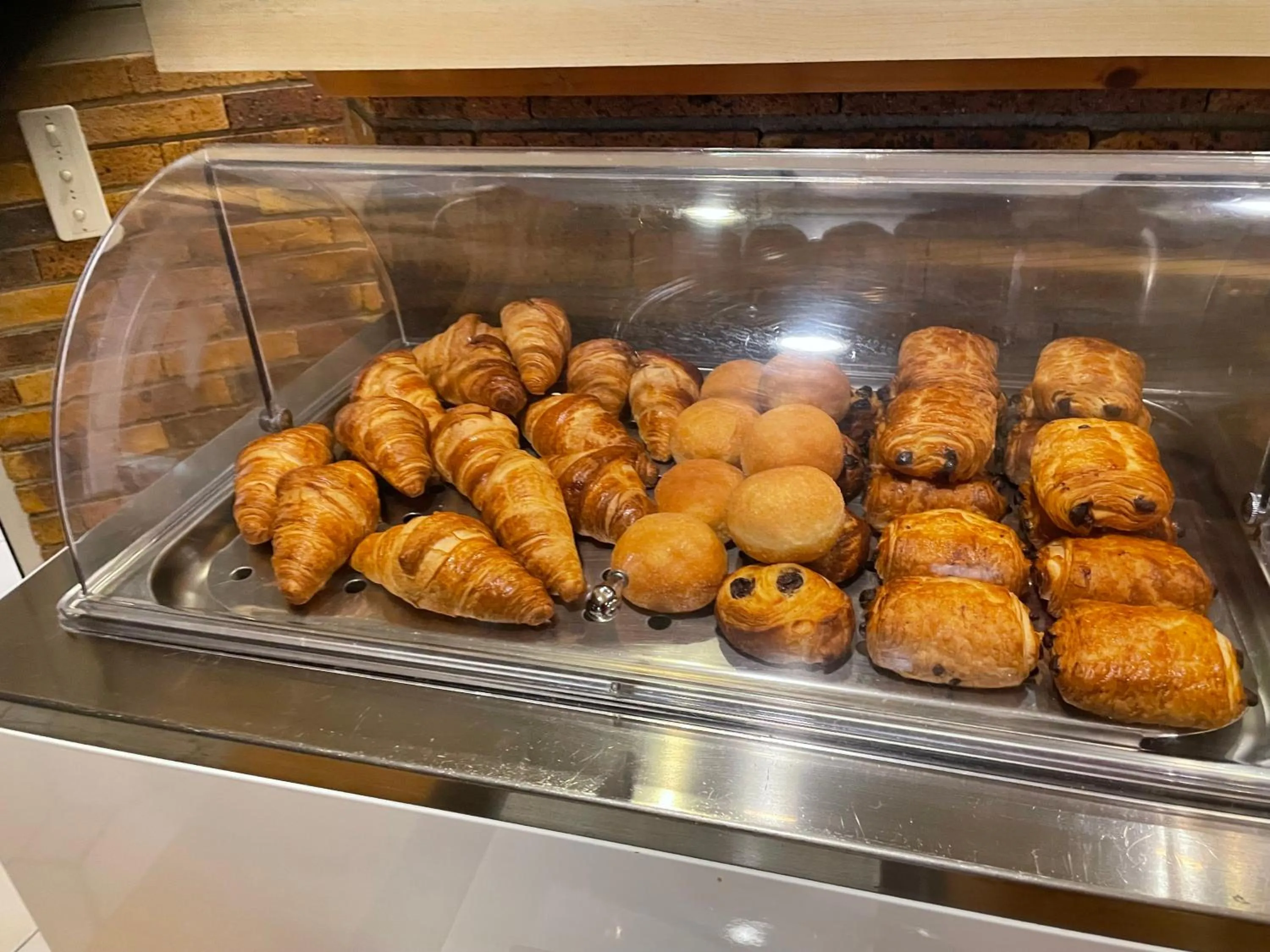 Breakfast in Logis Hôtel de France & Restaurant Pamiers