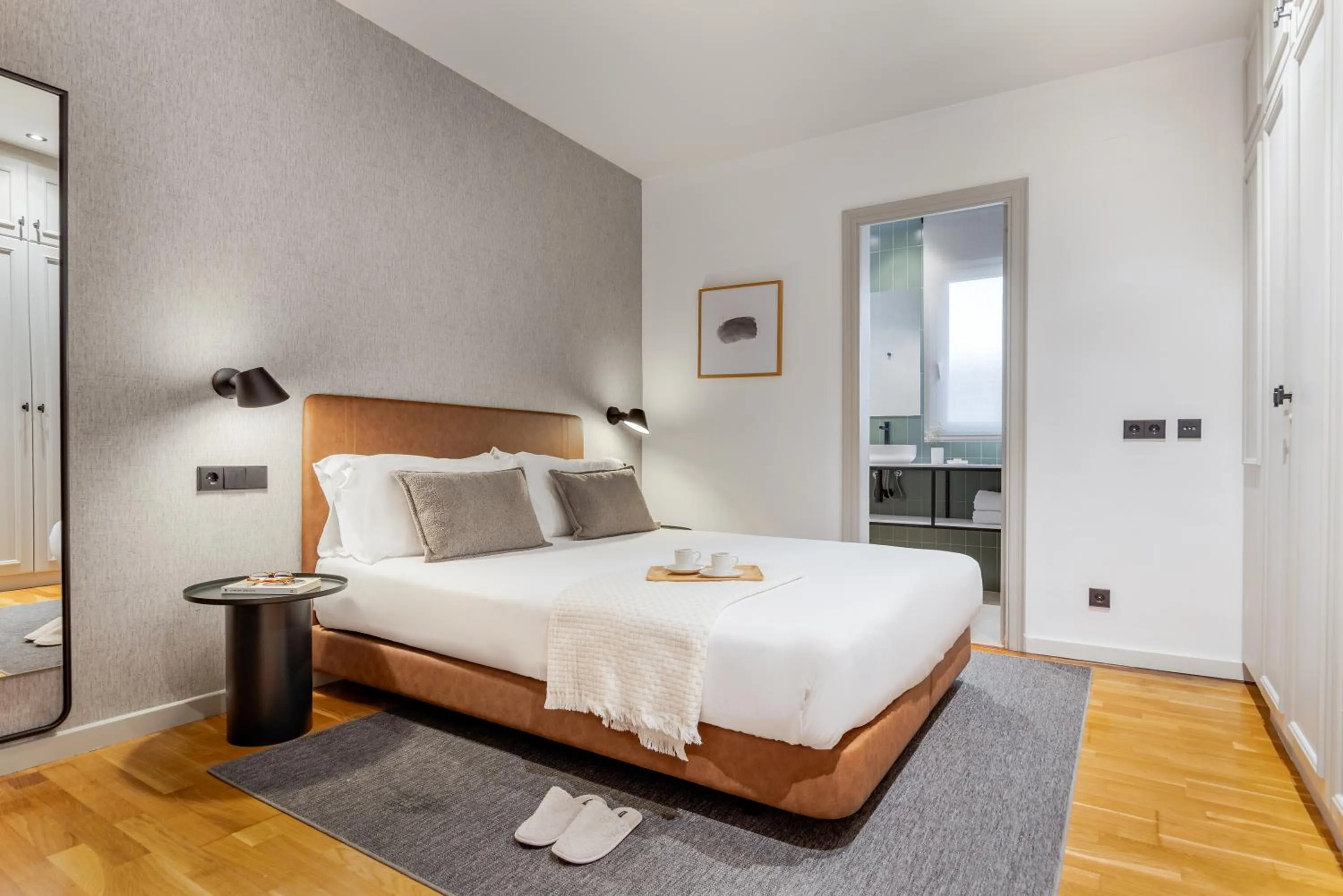 Bed in Aspasios Rambla Catalunya Apartments