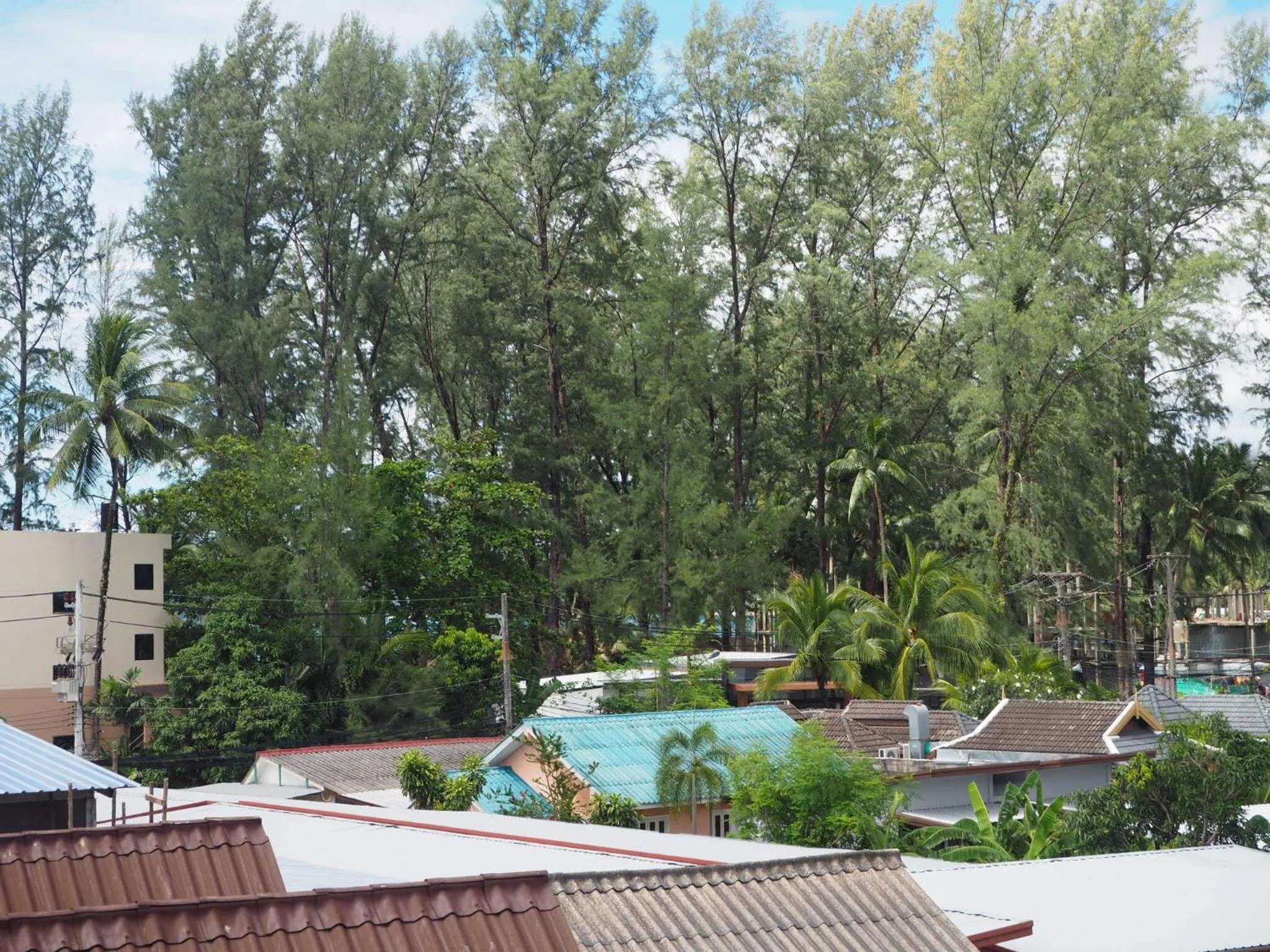 Day in Baan Rosa Bangtao Beach