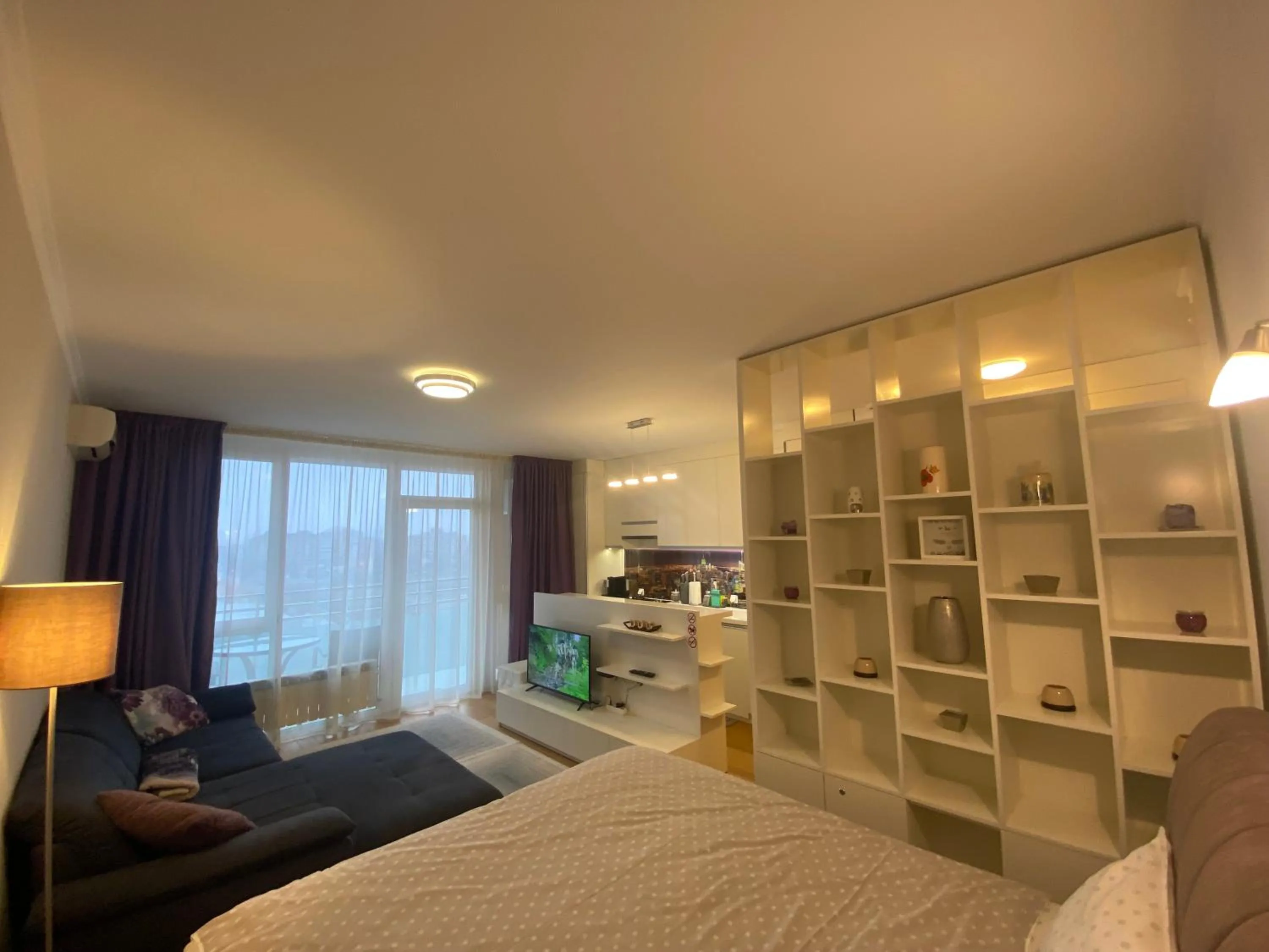 Photo of the whole room, Bed in Top Level Residence