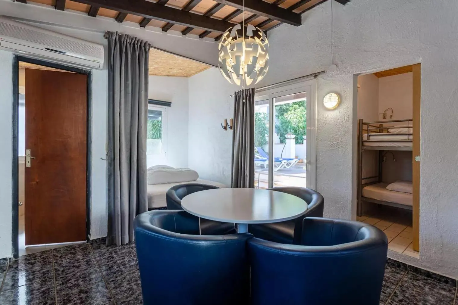 Living room in Sea près des Golfs