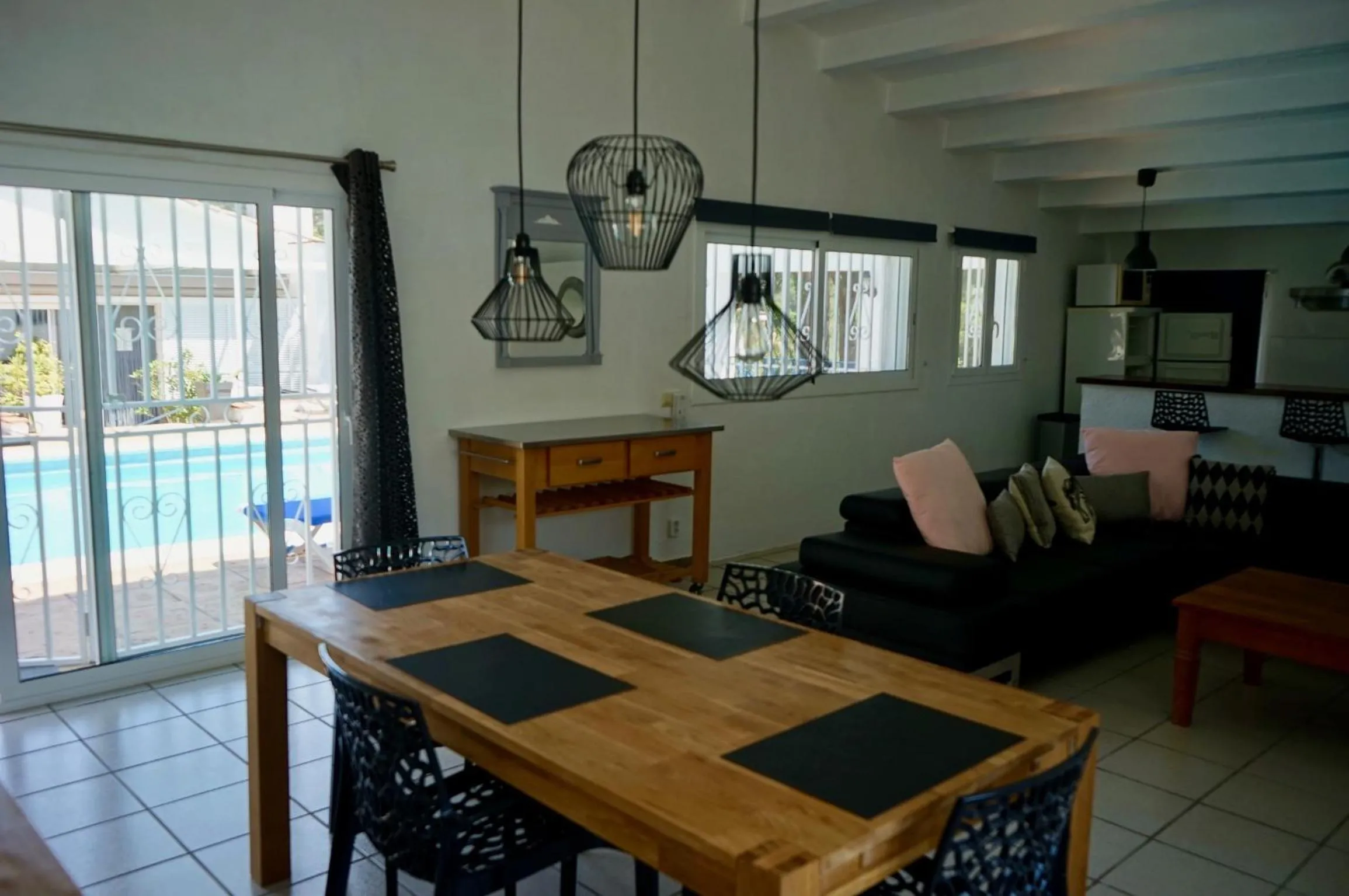 Dining area in Sea près des Golfs