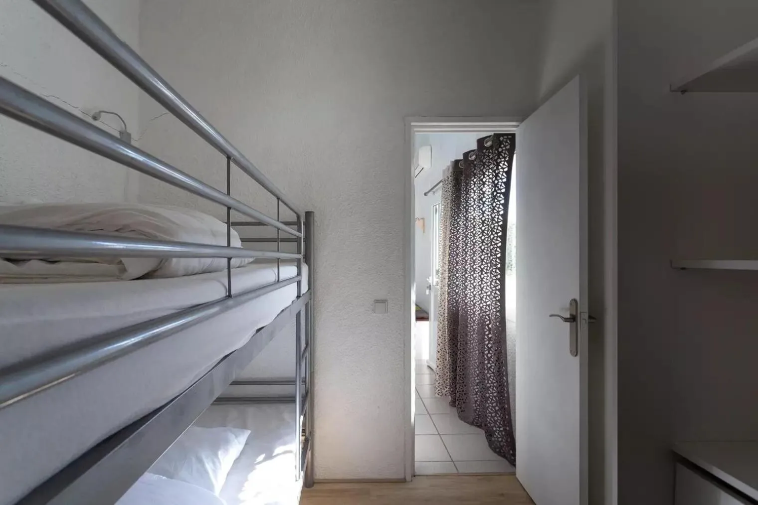 Bedroom, Bed in Sea près des Golfs