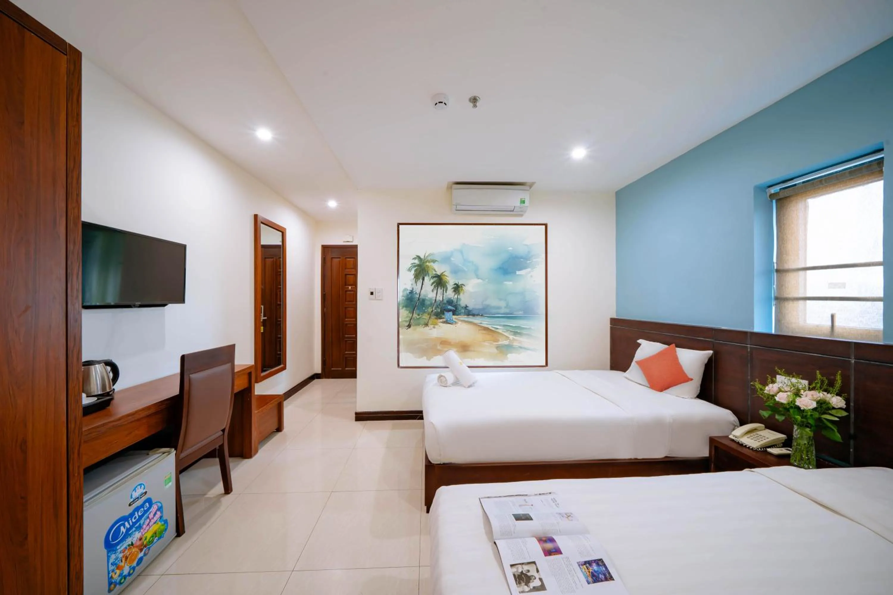 Bed in Quoc Cuong Center Da Nang Hotel by Haviland