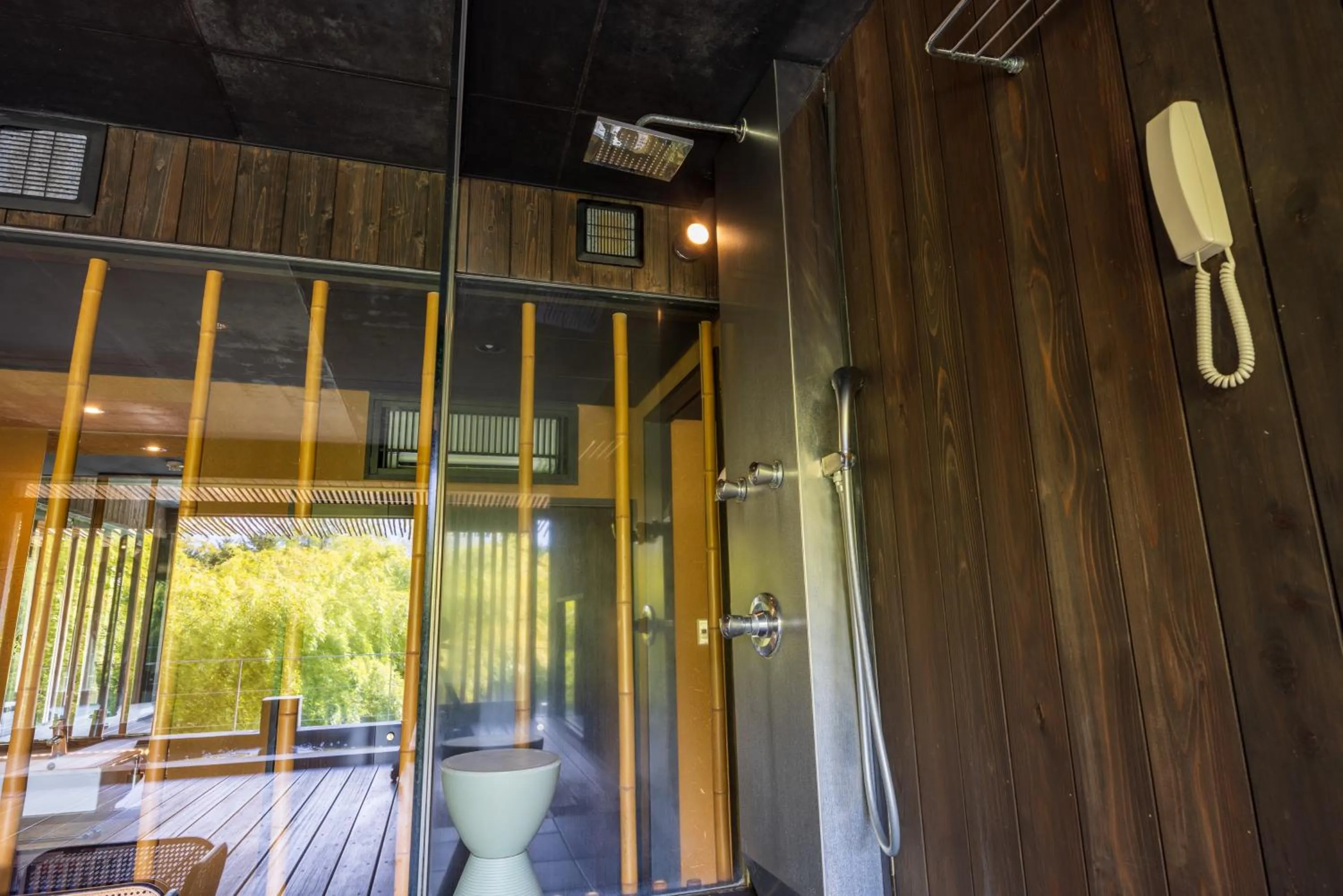 Shower in Kinnotake Sengokuhara(Adult Only)