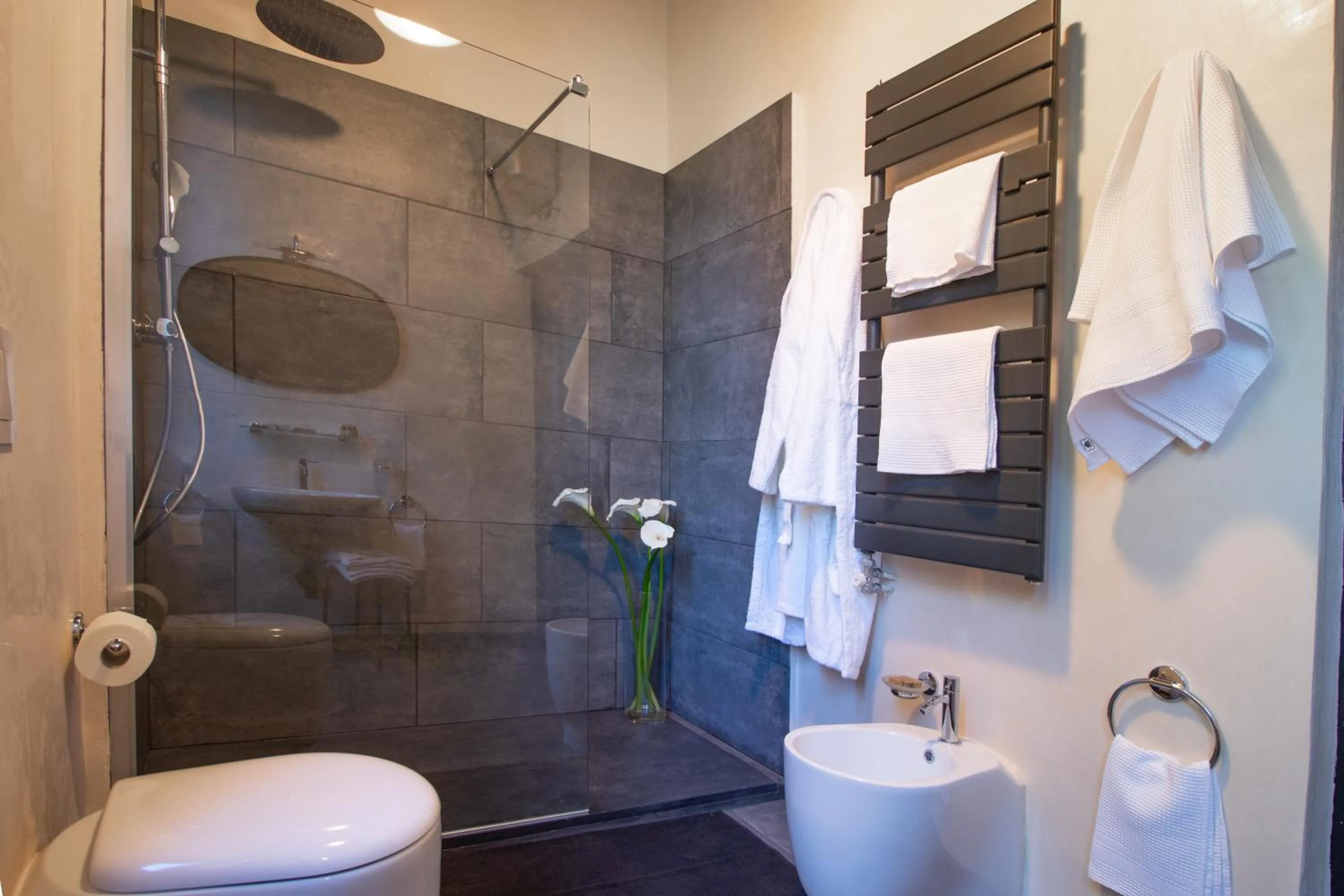 Shower in B & B Villa dell’Usignolo