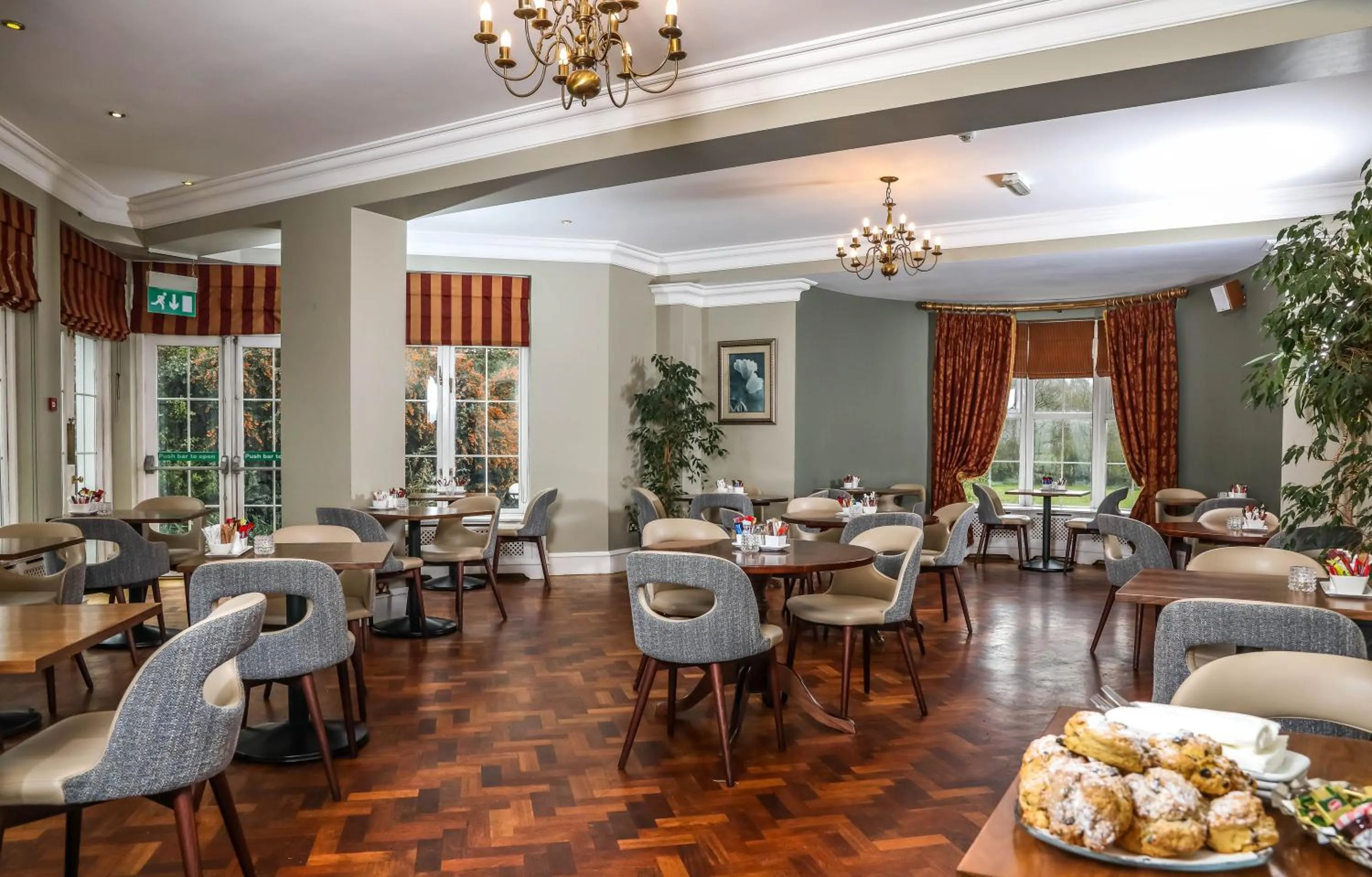 Restaurant/places to eat in Springfort Hall Hotel