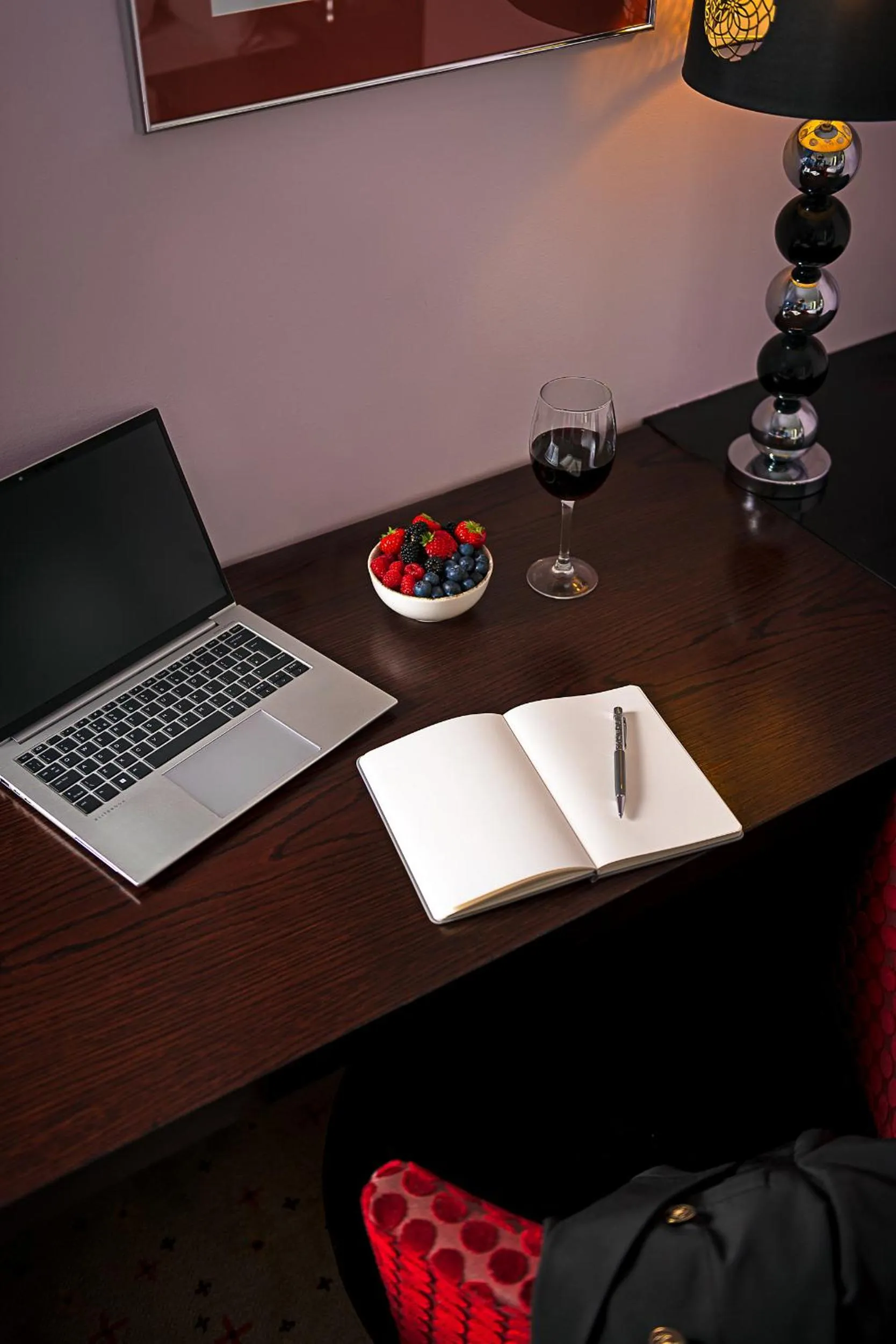 Bedroom in Carlton Hotel Blanchardstown