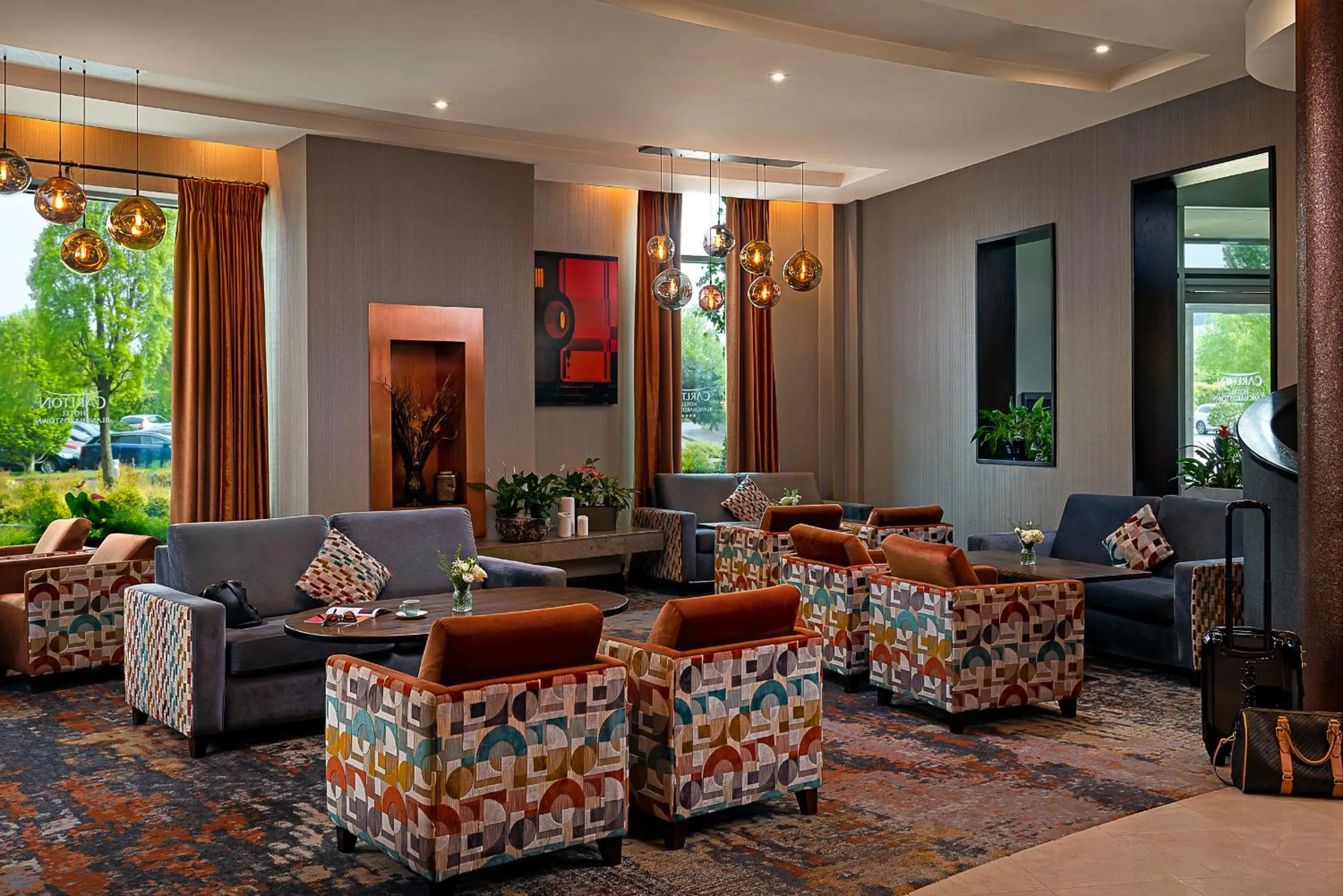 Lobby or reception in Carlton Hotel Blanchardstown