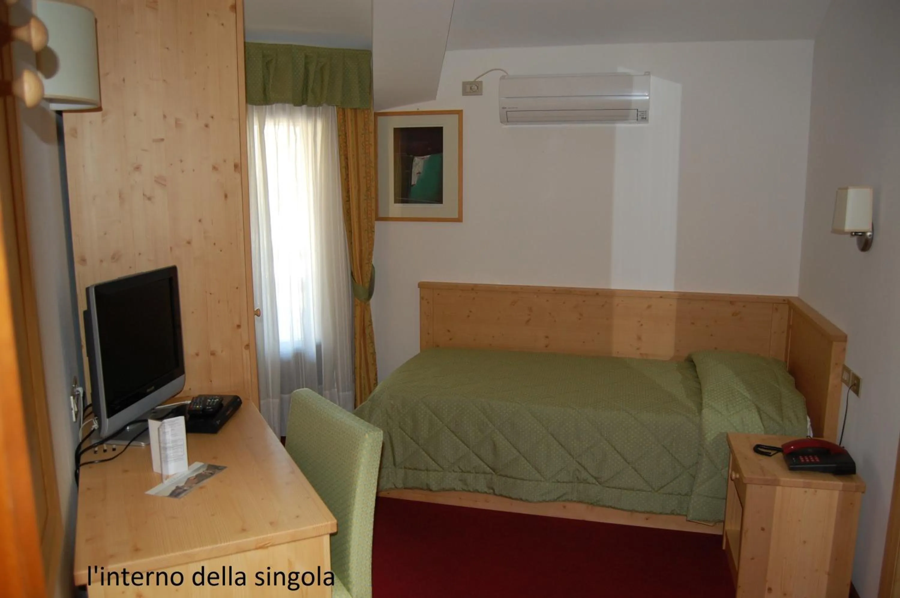 Bedroom in La Rotonda