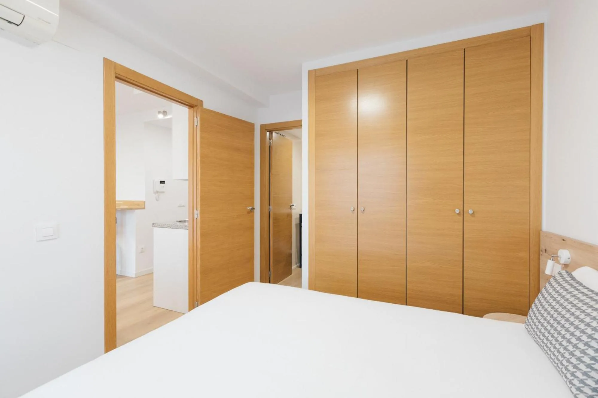 Decorative detail, Bed in Pio XII Apartments Valencia