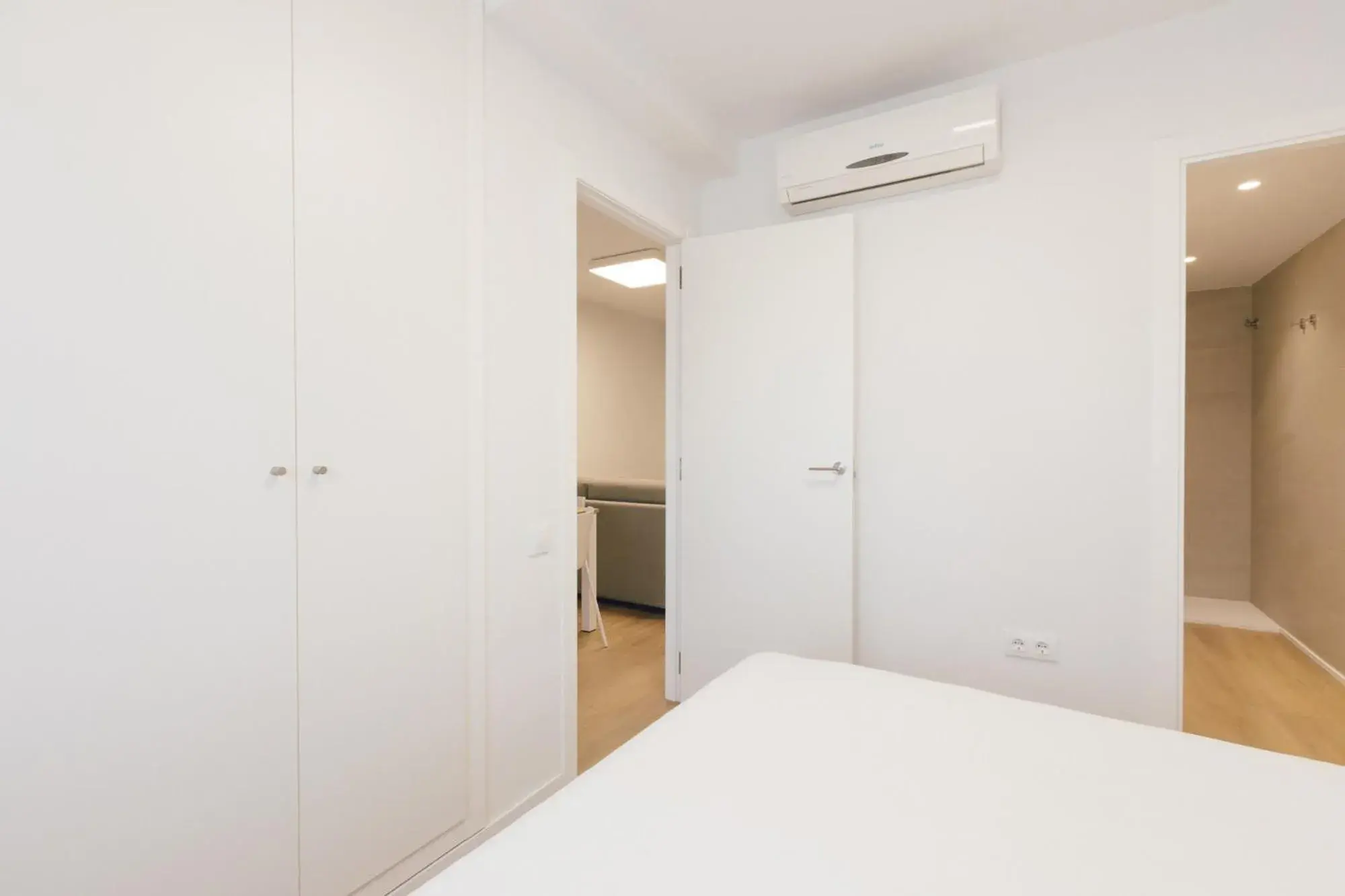 Bedroom in Pio XII Apartments Valencia Bedroom in Pio XII Apartments Valencia