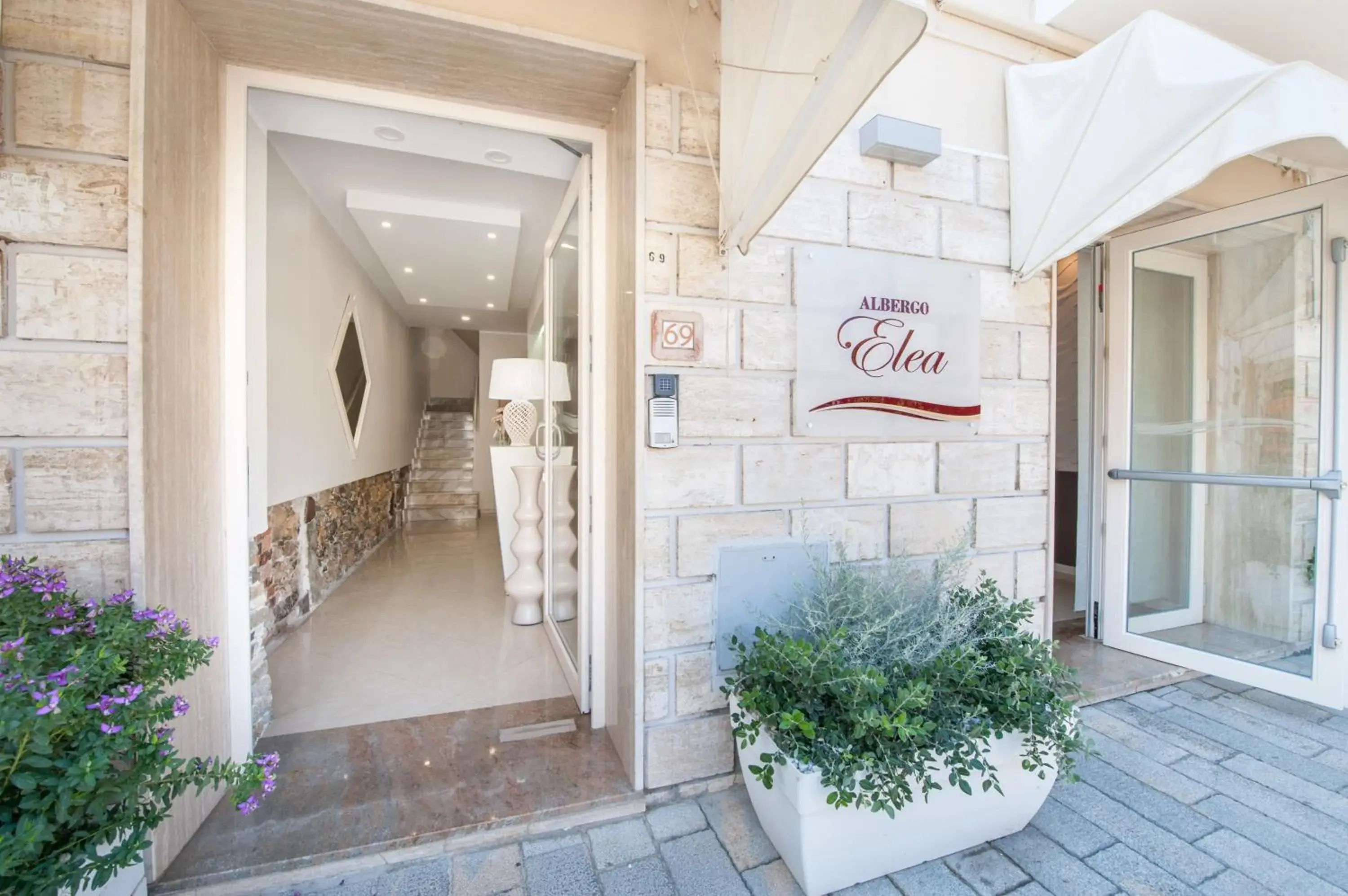 Albergo Elea Albergo Elea