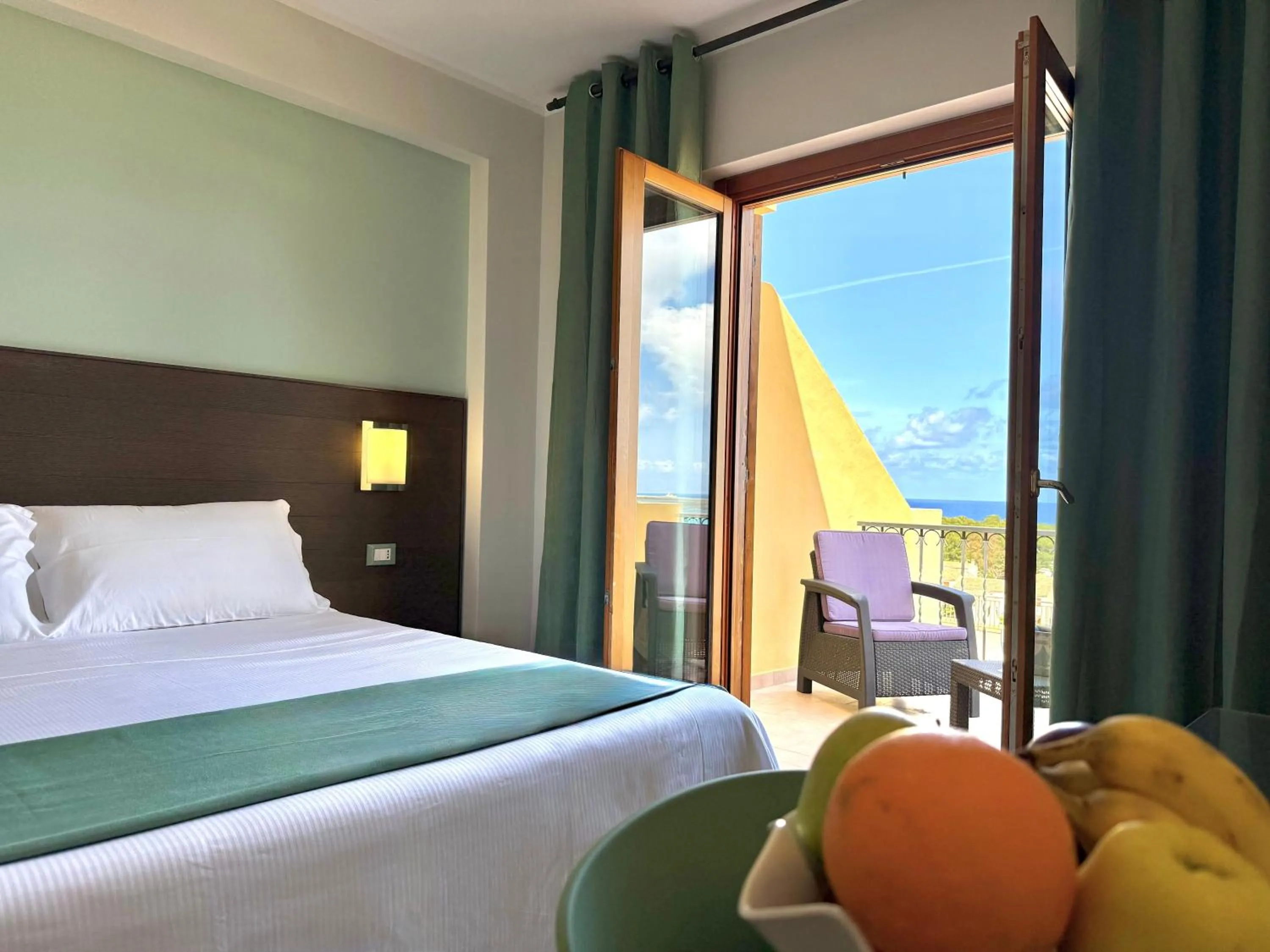 Photo of the whole room, Bed in Hotel Panoramic