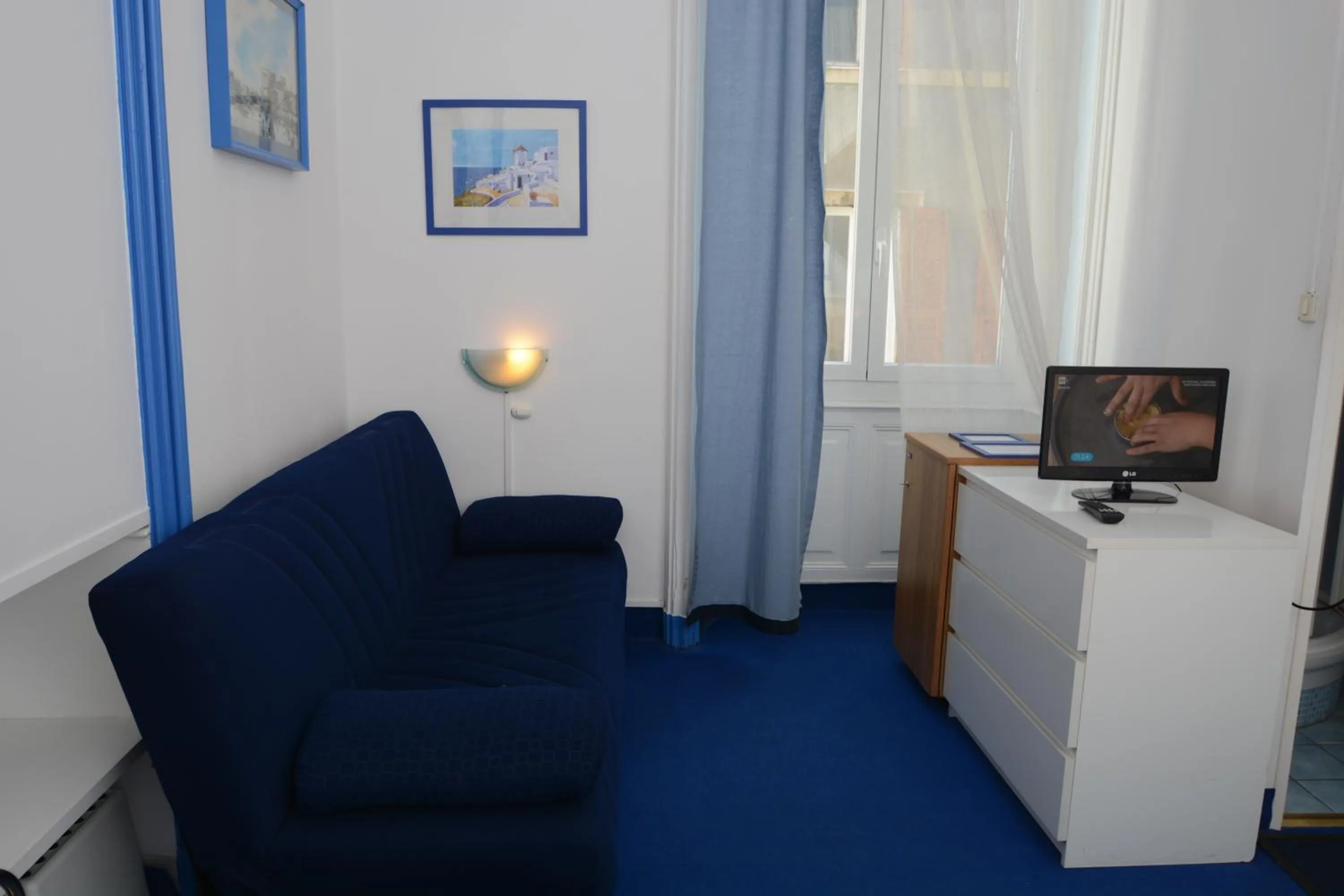 Decorative detail in Olympia Hotel