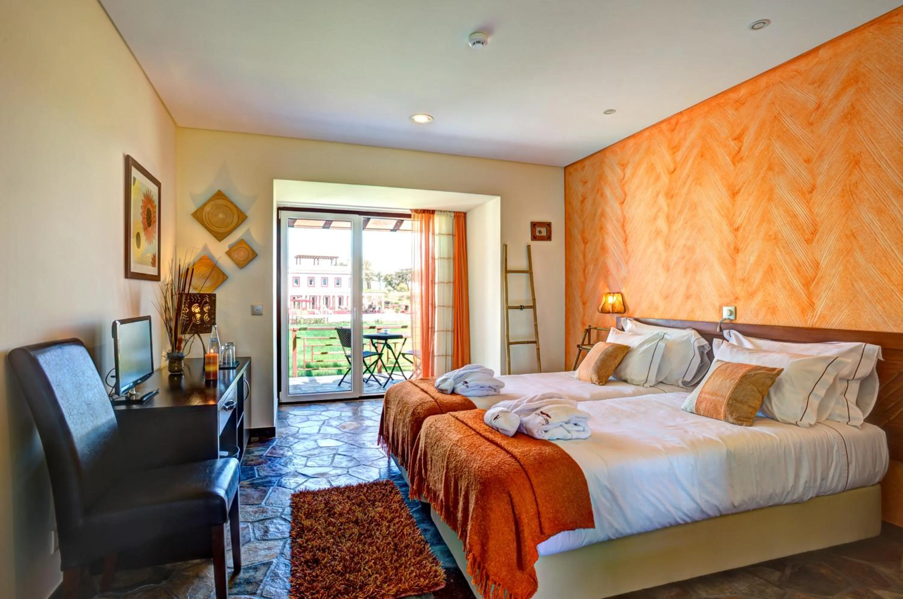 Photo of the whole room, Bed in Monte Xisto Country Charm Hotel