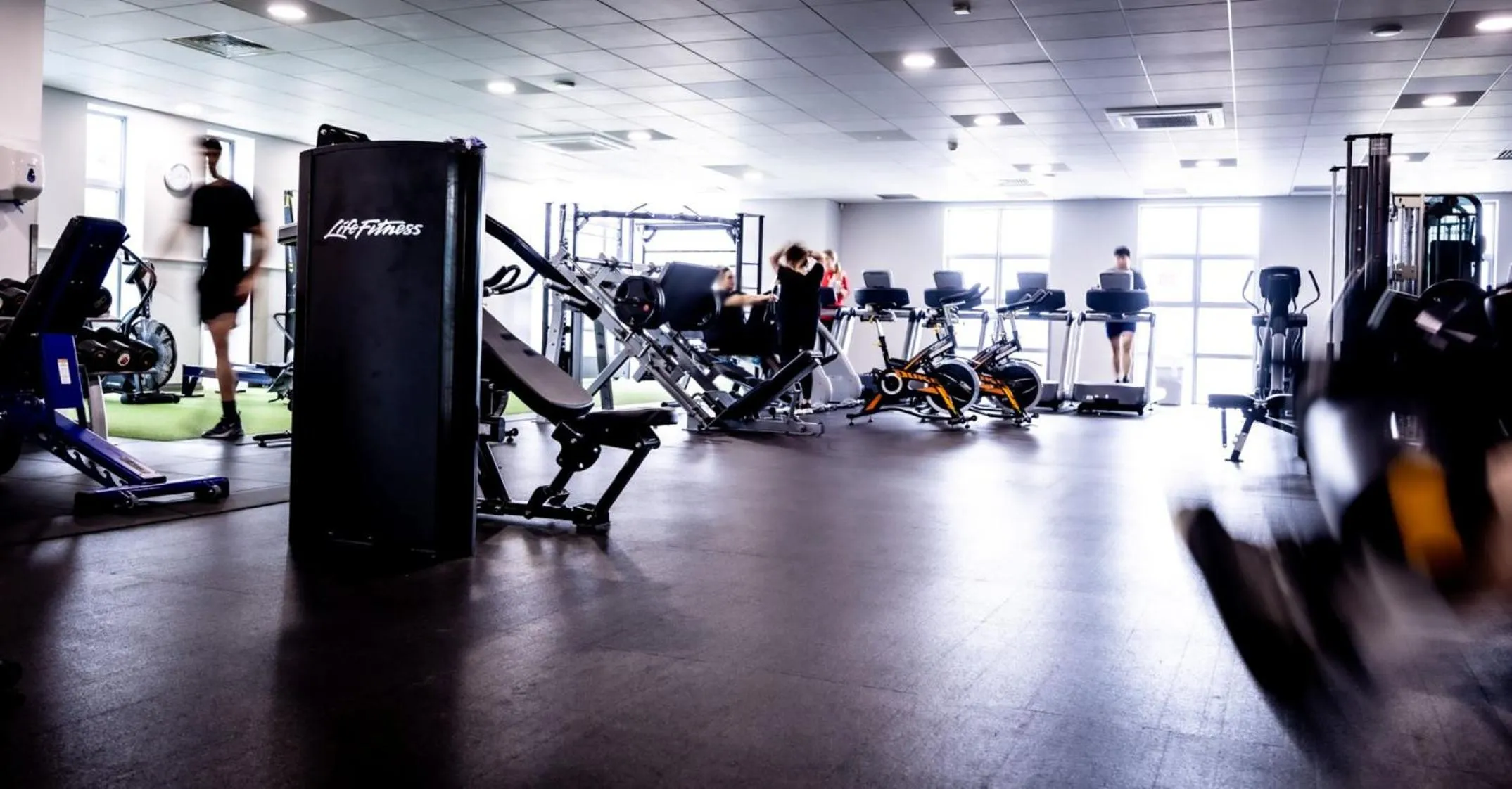 Fitness centre/facilities in Maldron Hotel & Leisure Centre Limerick