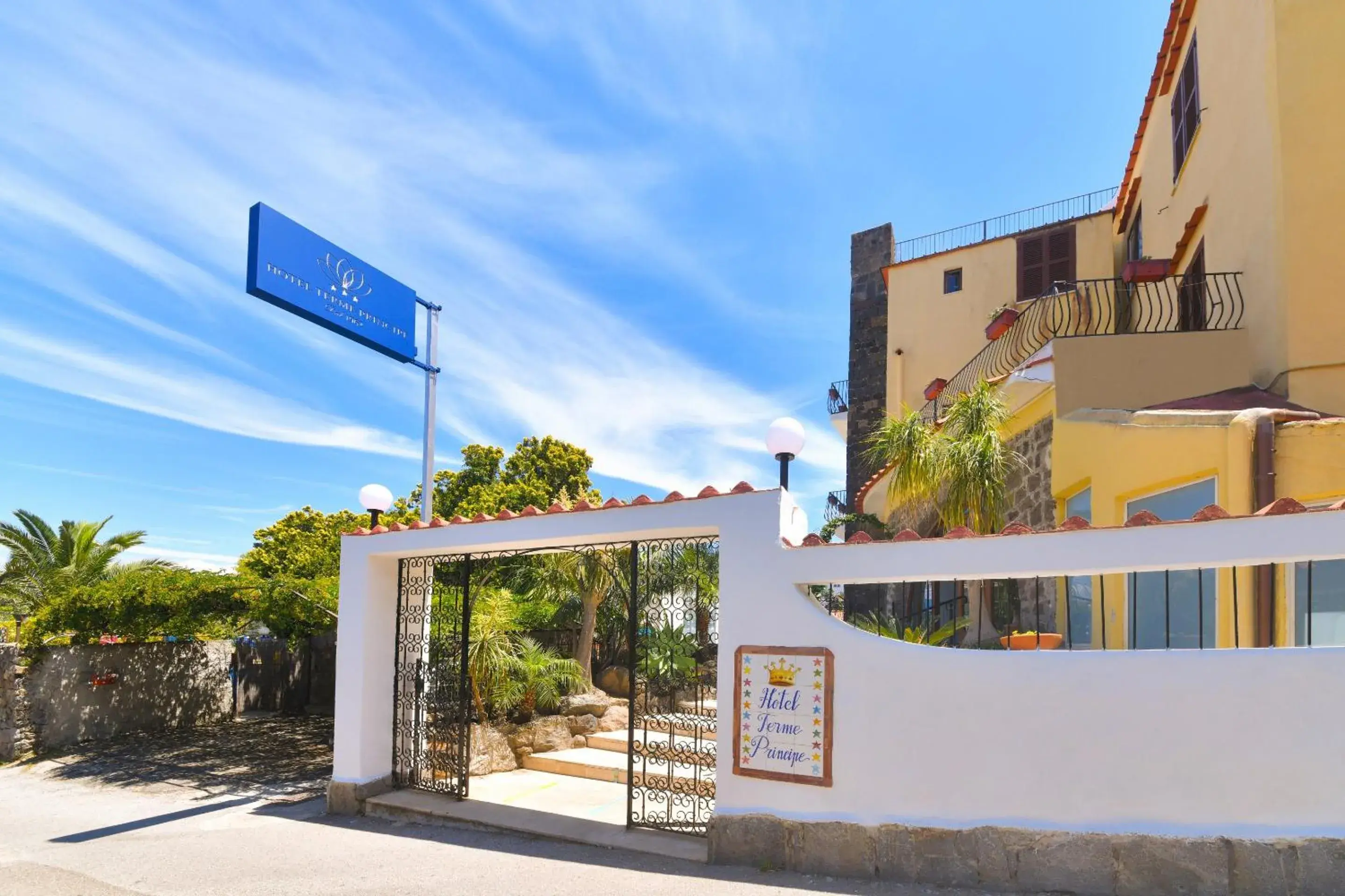 Facade/entrance in Hotel Terme Principe Facade/entrance in Hotel Terme Principe