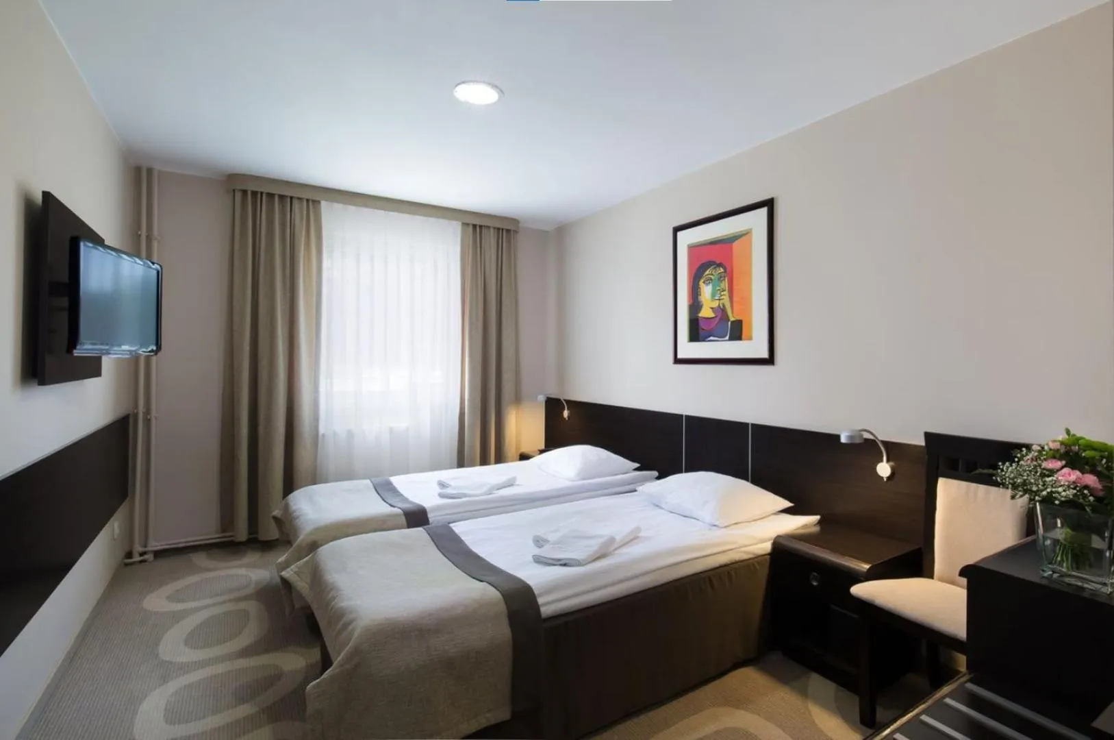 Bed in Hotel Picaro Żarska Wieś Południe A4 kierunek Polska