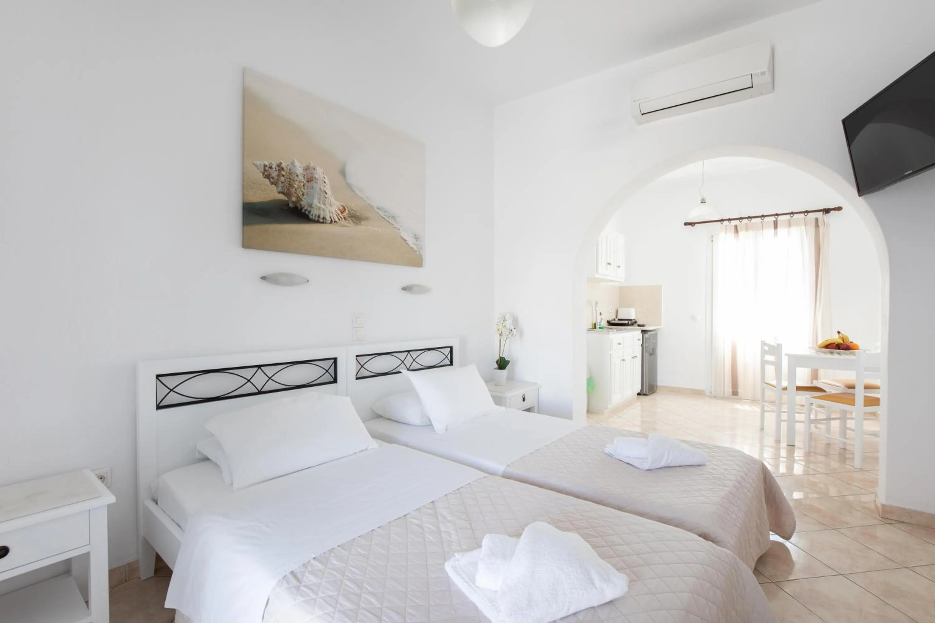 Photo of the whole room, Bed in Eleftheria Hotel & Apartments