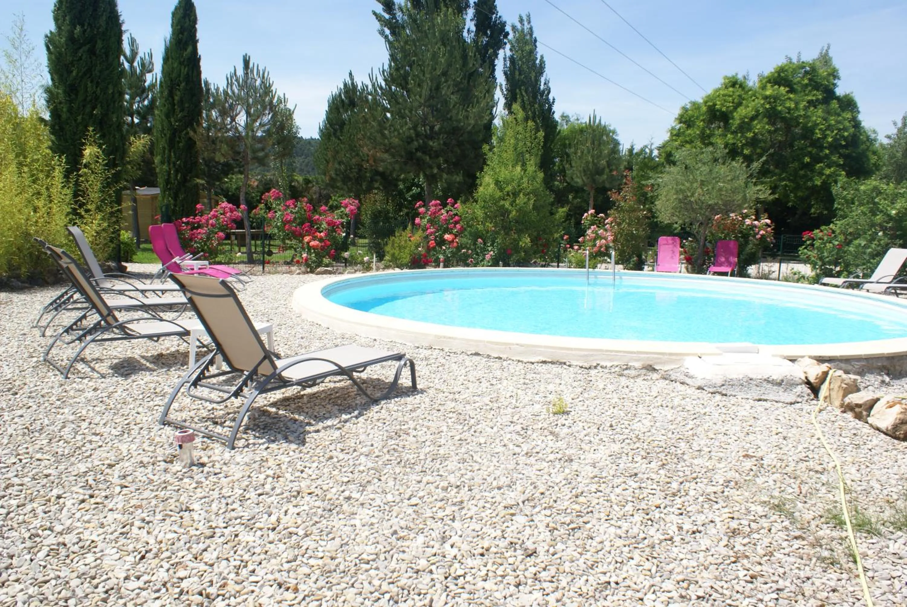 Patio in Les Romarins