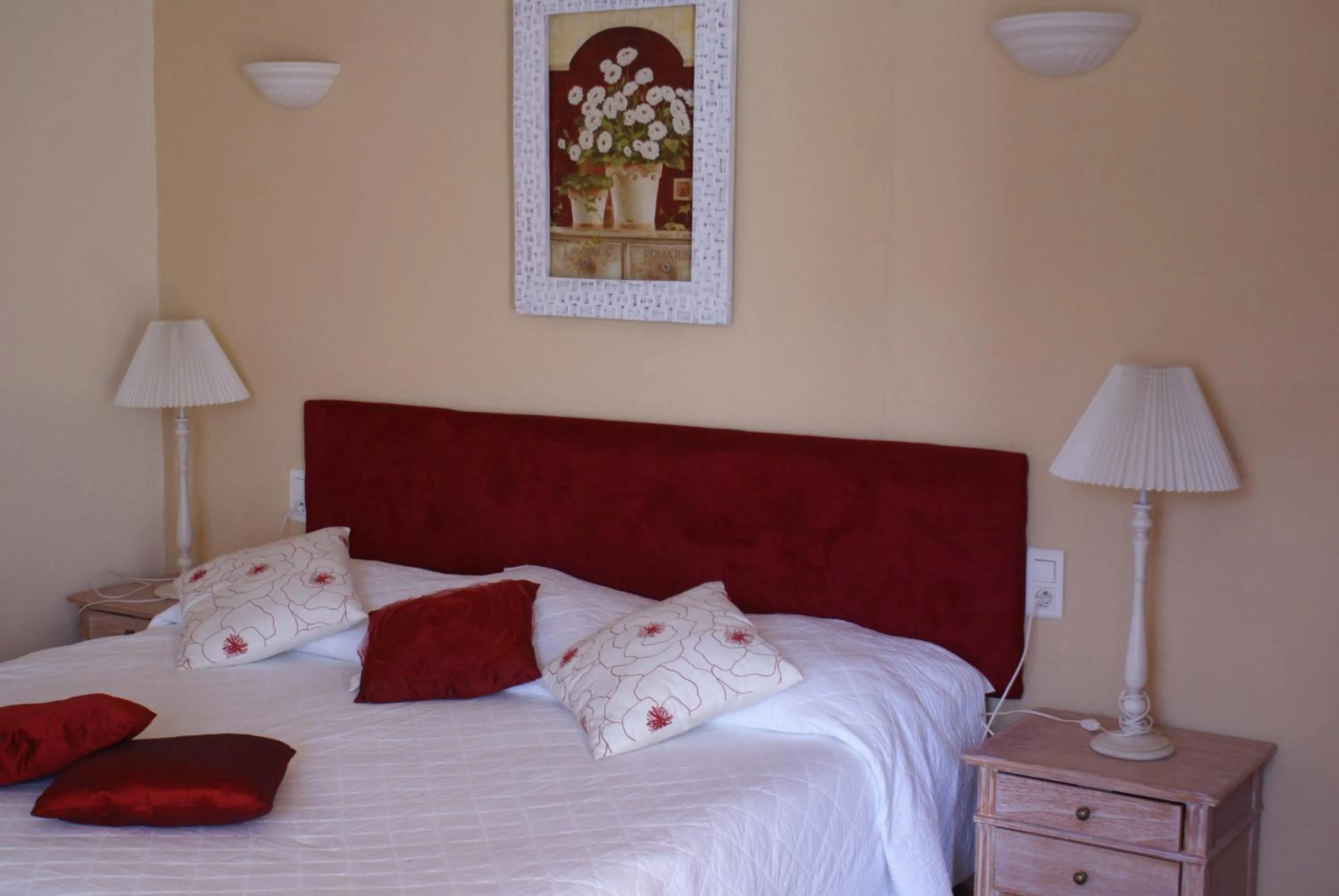 Bed in Les Romarins