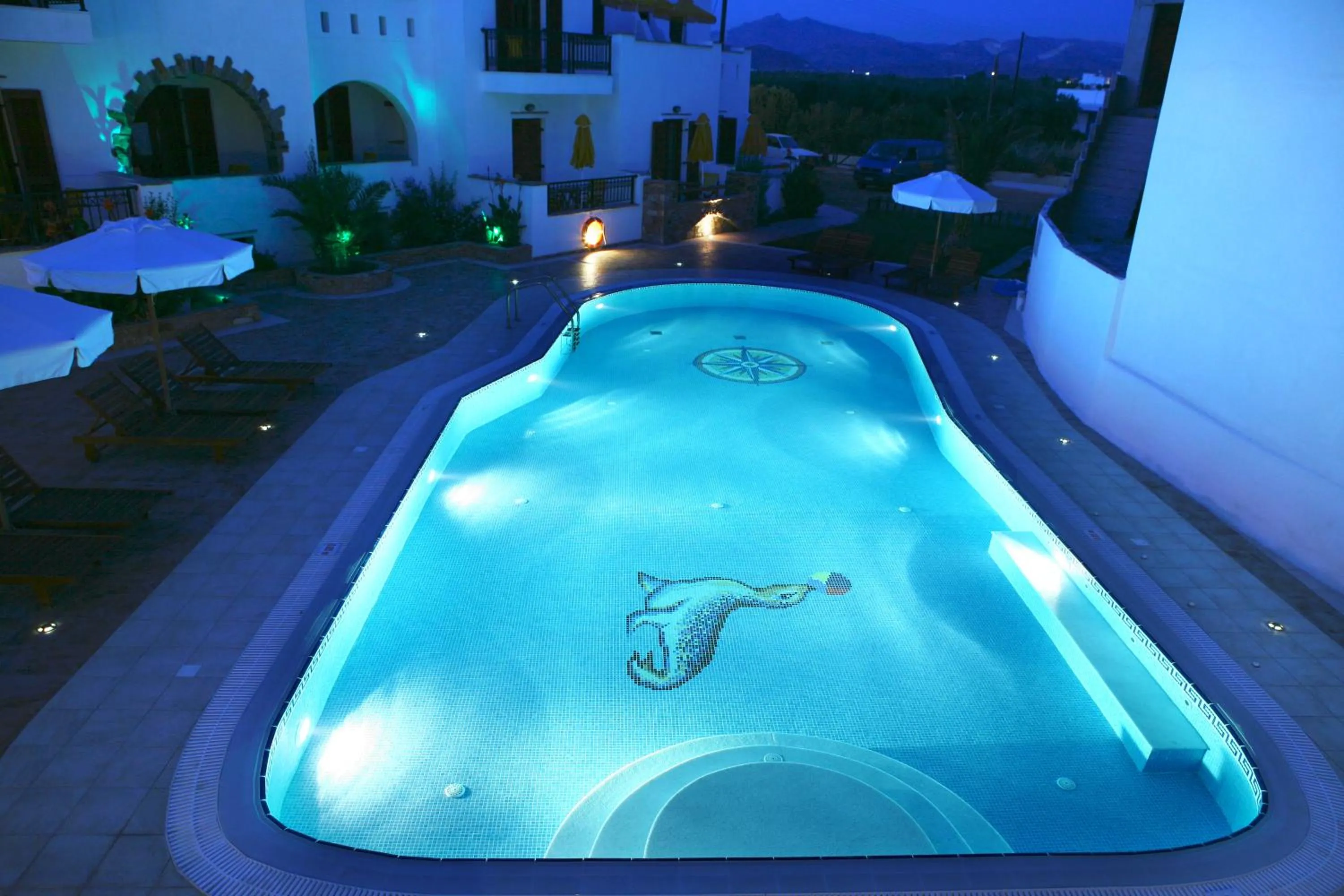 Swimming pool in Summer Dream II
