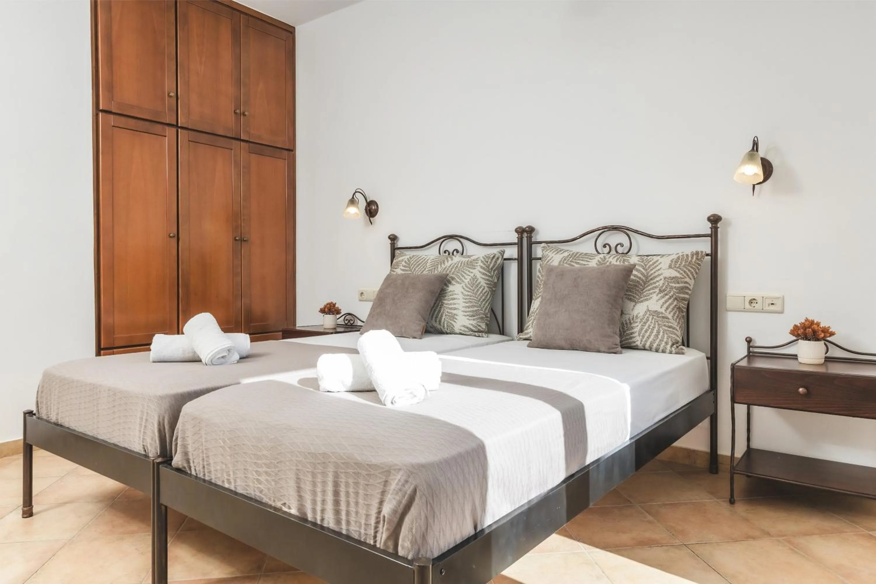 Bed in Summer Dream II