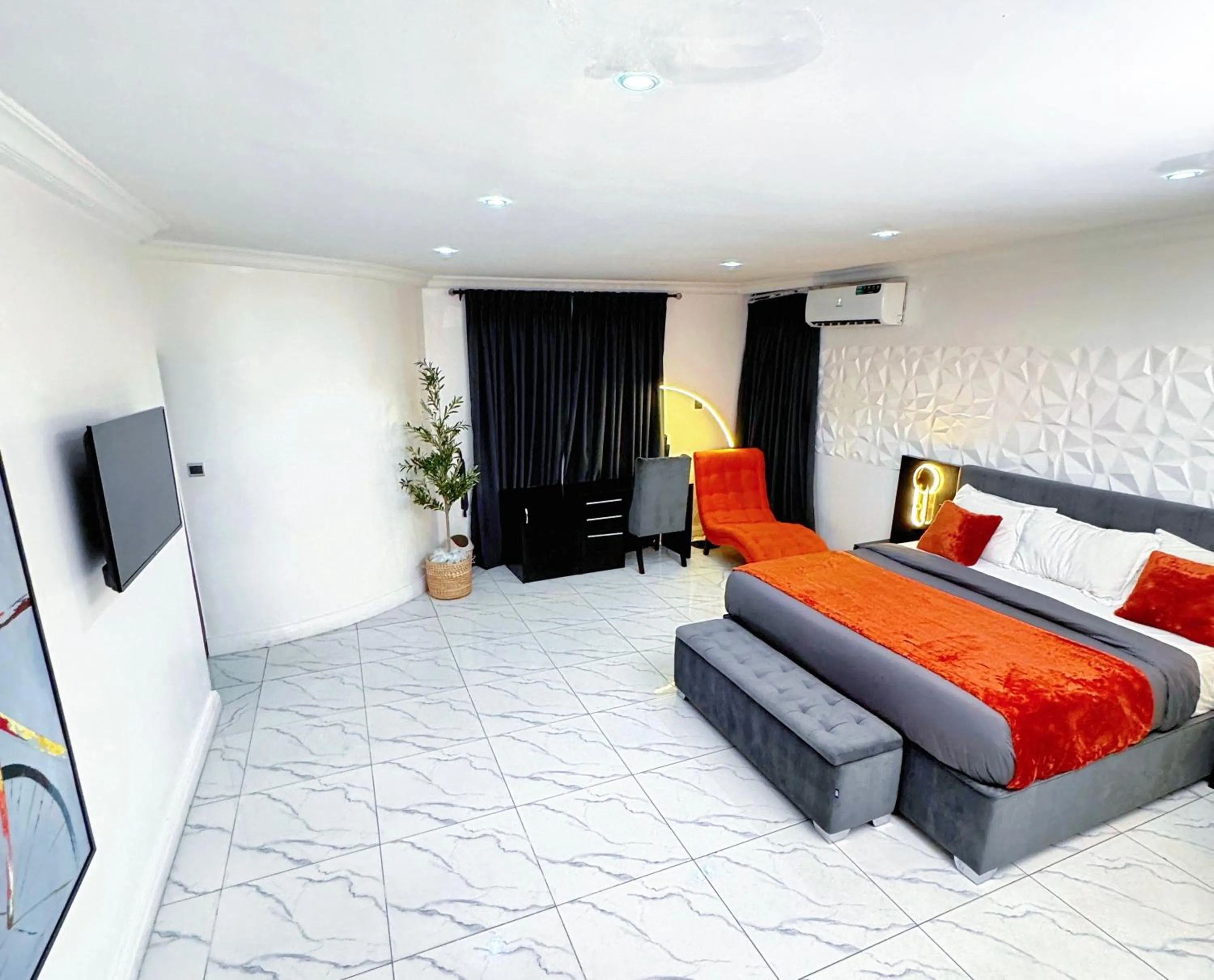 HIS Dulce Apartments