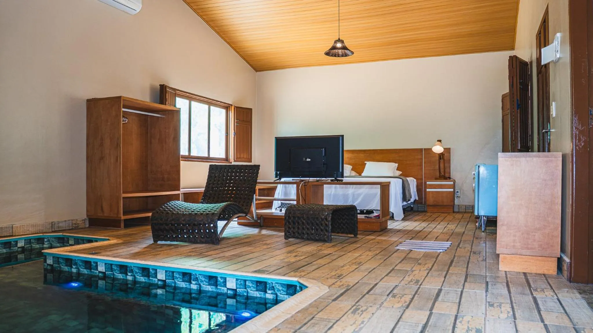 View (from property/room), Bed in Orla Morada do Sol