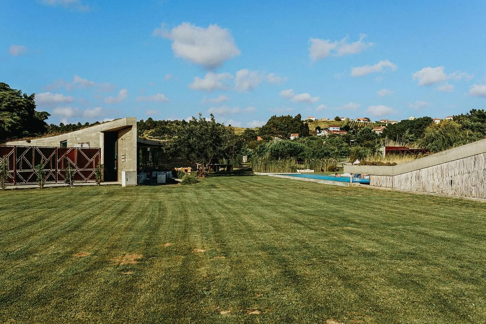 Property building in Rio do Prado