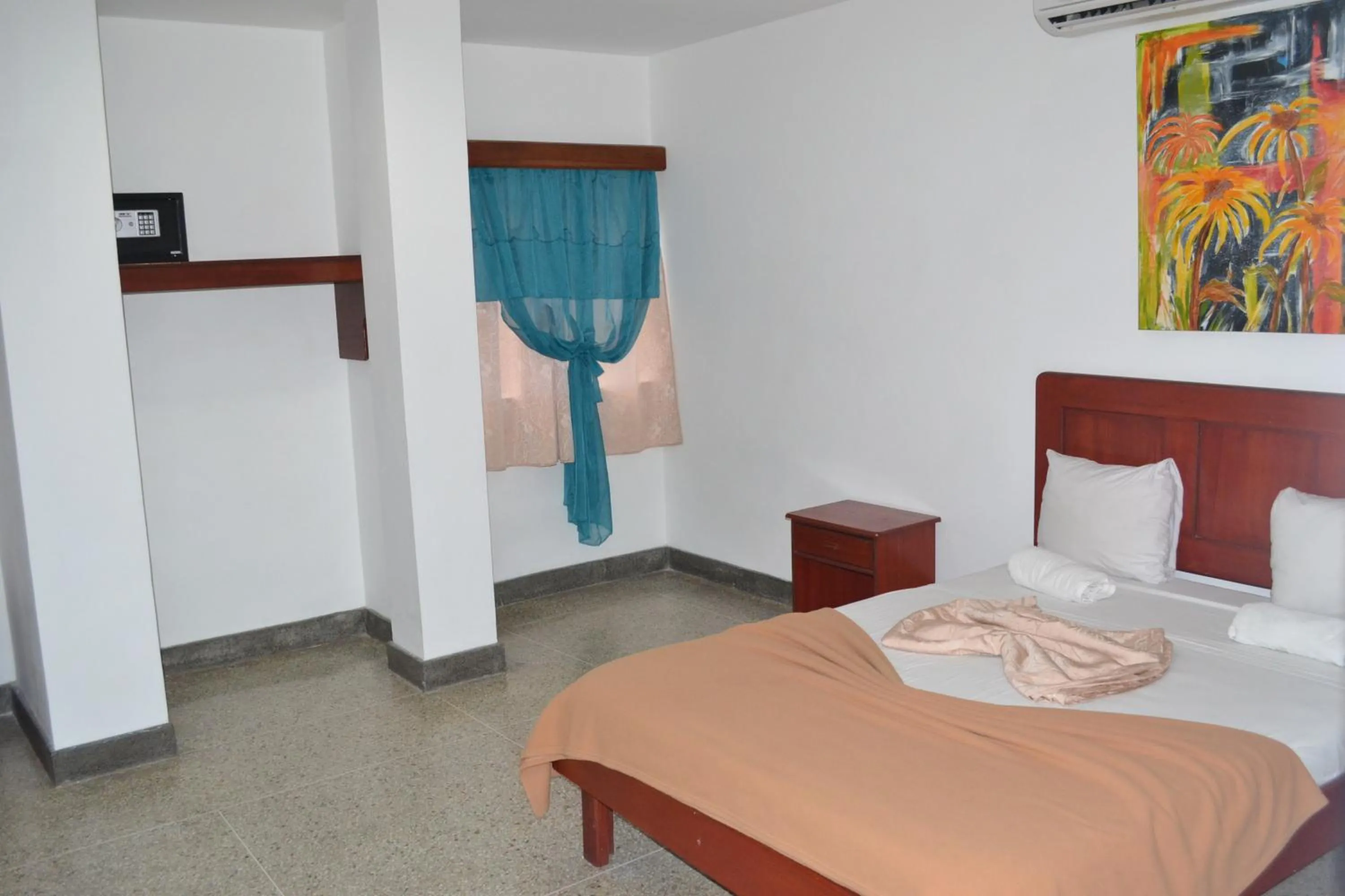 Photo of the whole room, Bed in Hotel Villa Playa Grande